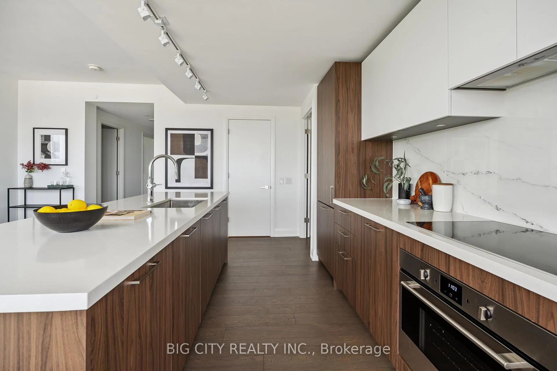 Photo 16 of Unit 1006, 33 Frederick Todd Way, Toronto, Thorncliffe Park — HOMEH