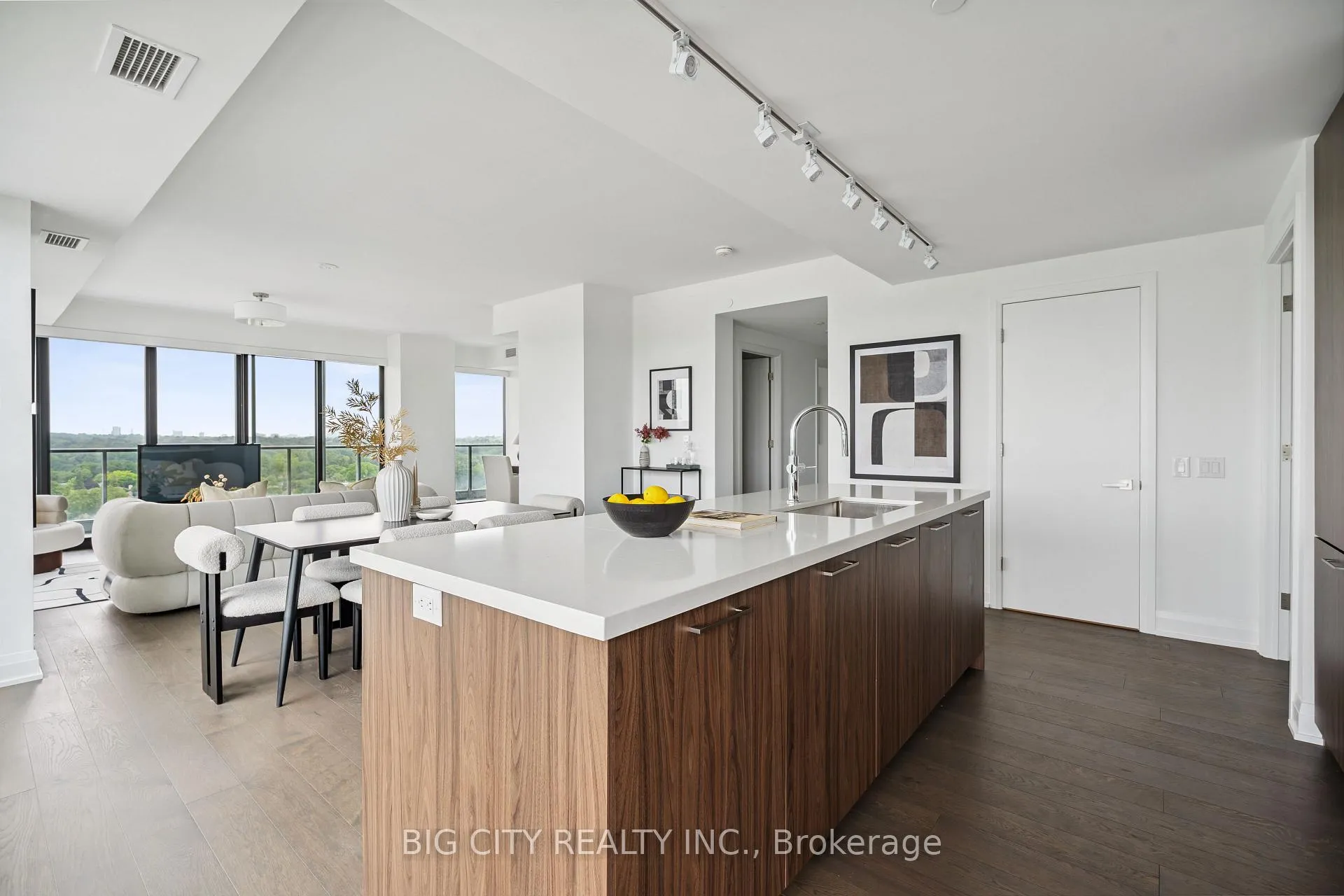 Photo 17 of Unit 1006, 33 Frederick Todd Way, Toronto, Thorncliffe Park — HOMEH
