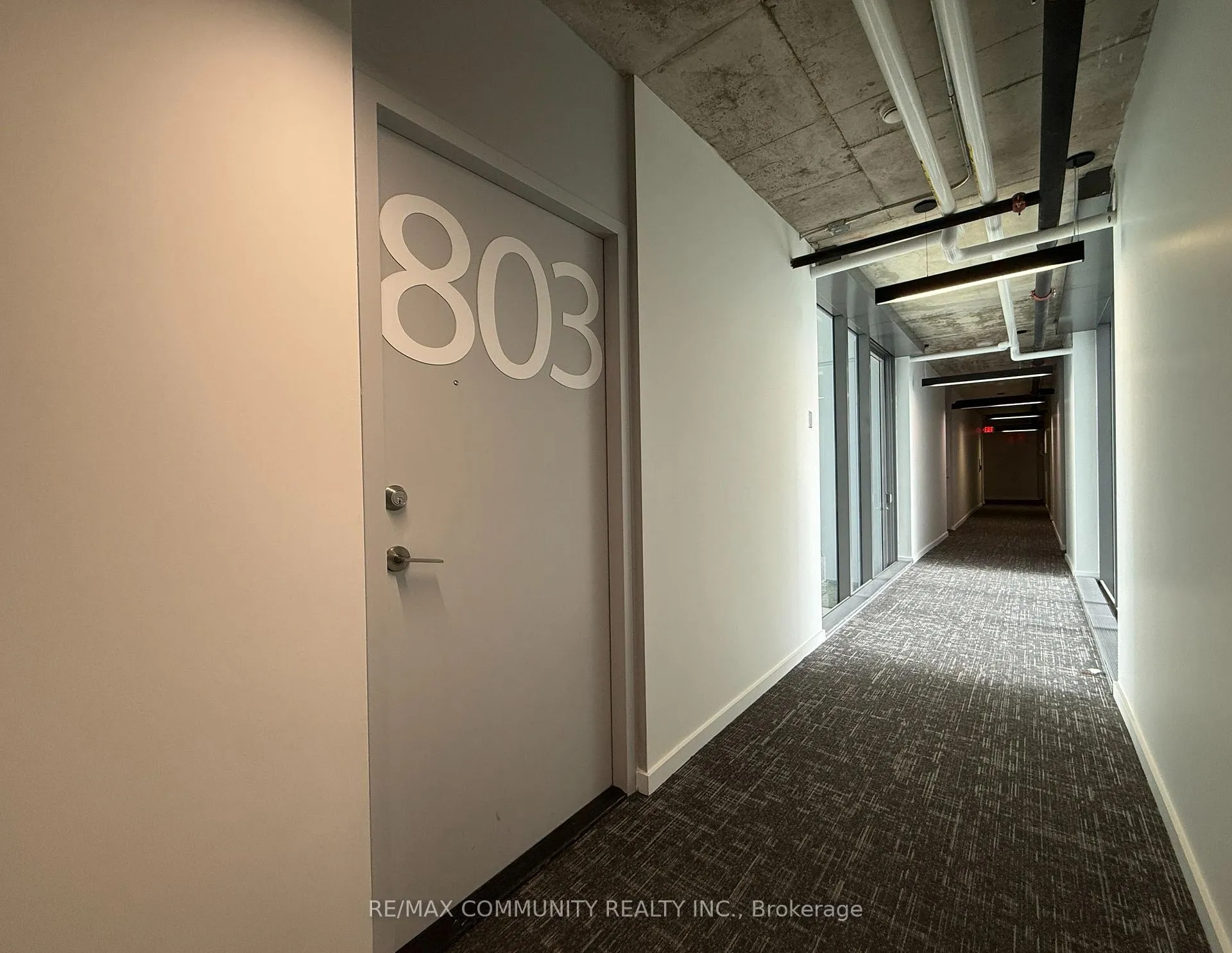 Photo 2 of Unit 803, 32 Trolley Crescent, Toronto, Moss Park — HOMEH