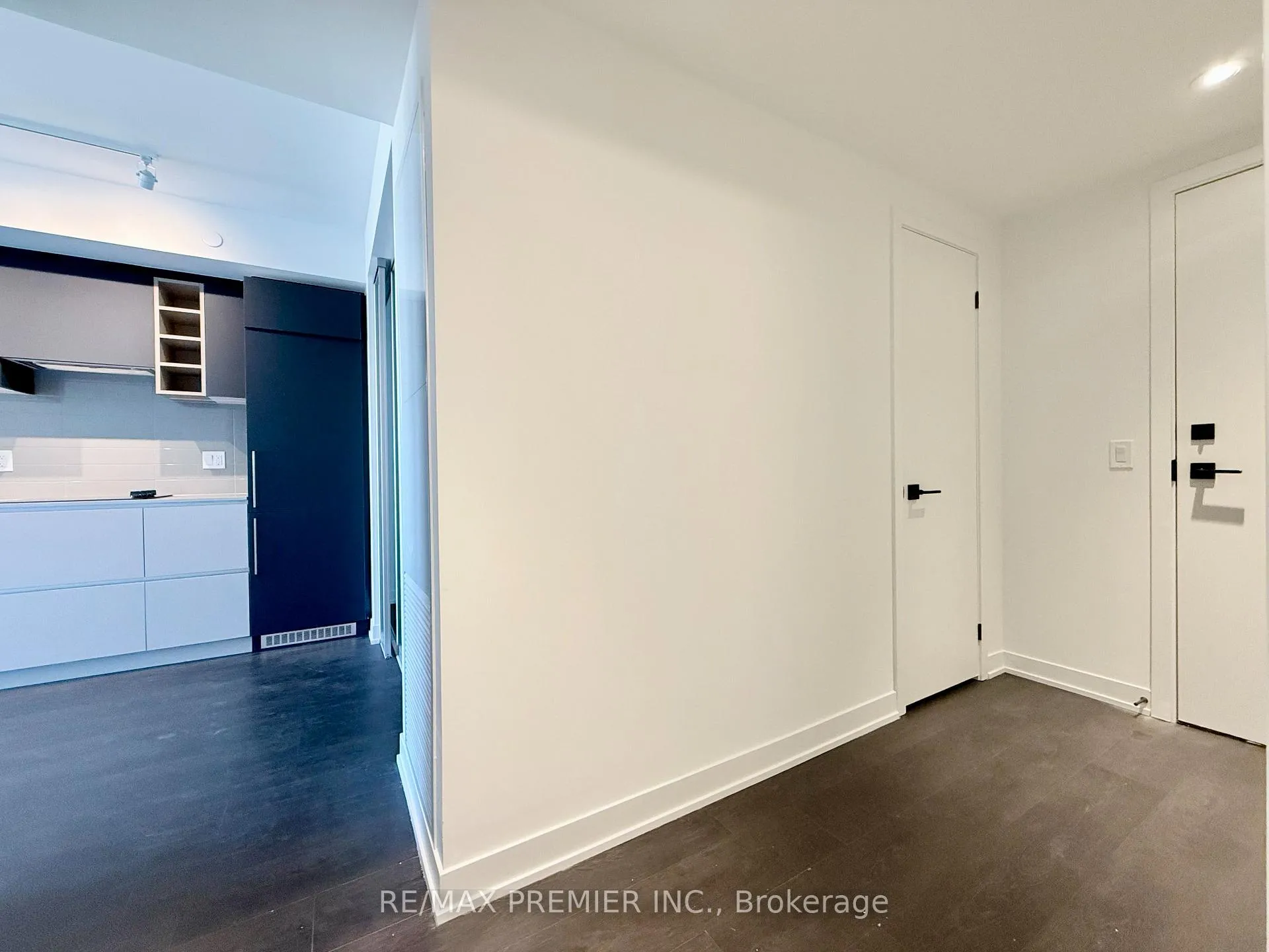 Photo 7 of Unit 3608, 319 Jarvis Street, Toronto, Moss Park — HOMEH