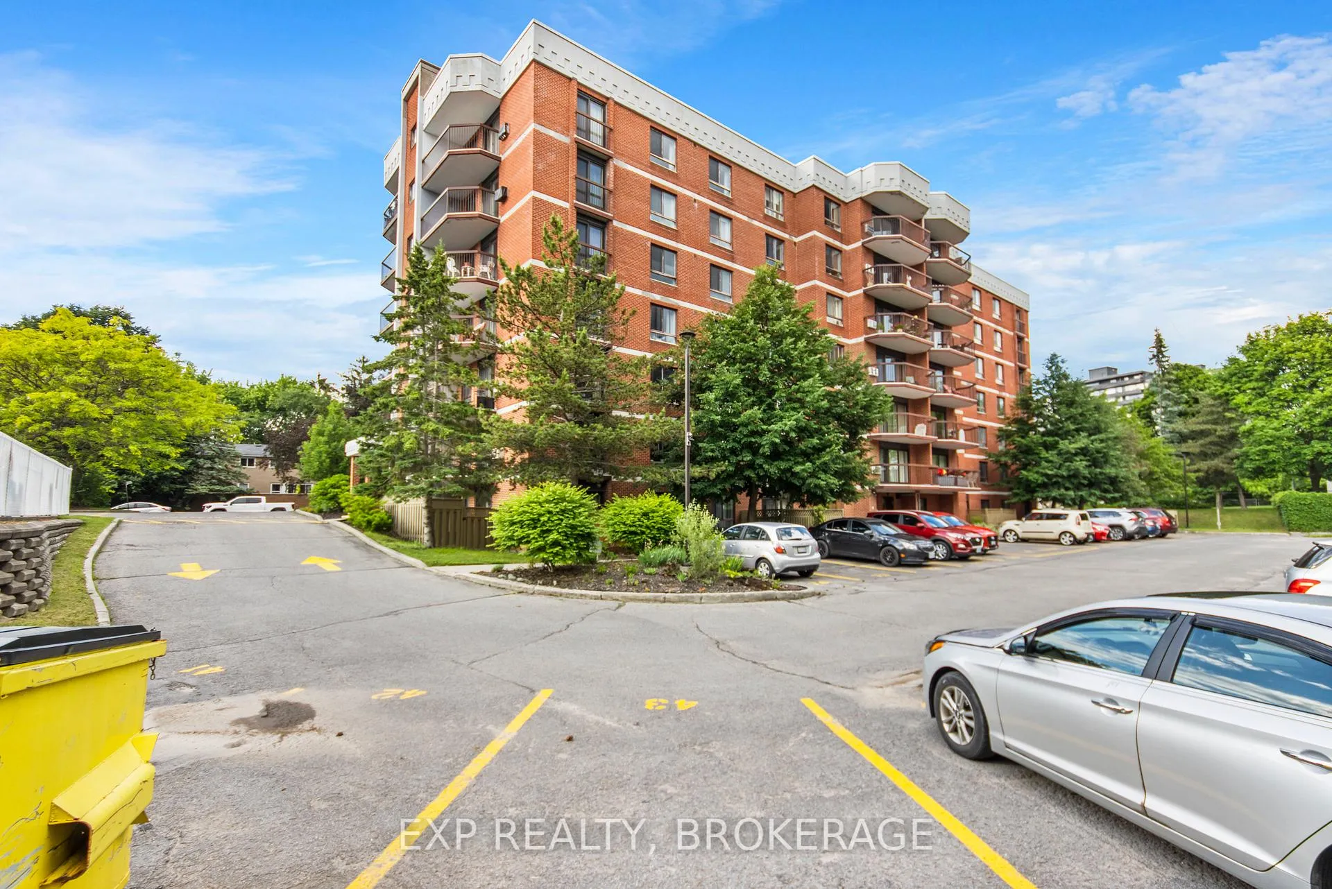 Photo 2 of Unit 607, 14 Greenview Drive, Kingston, Central City West — HOMEH
