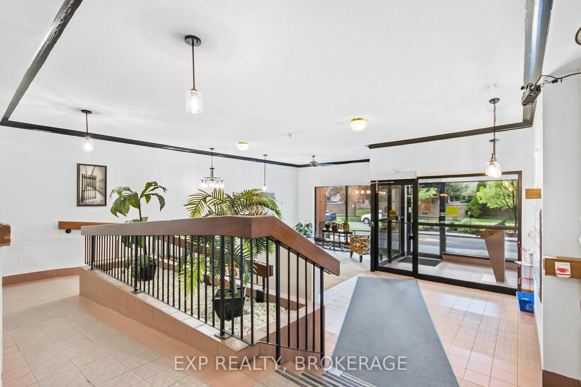 Photo 4 of Unit 607, 14 Greenview Drive, Kingston, Central City West — HOMEH