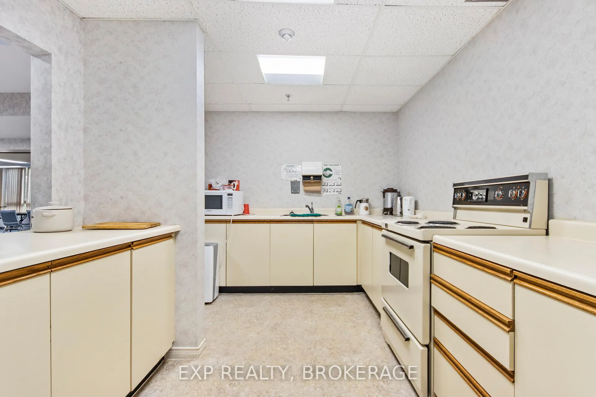 Photo 29 of Unit 607, 14 Greenview Drive, Kingston, Central City West — HOMEH
