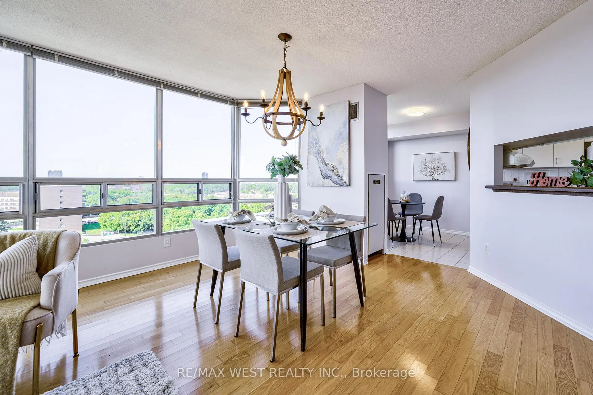 Photo 15 of Unit #1009, 310 Mill Street S, Brampton, Brampton South — HOMEH