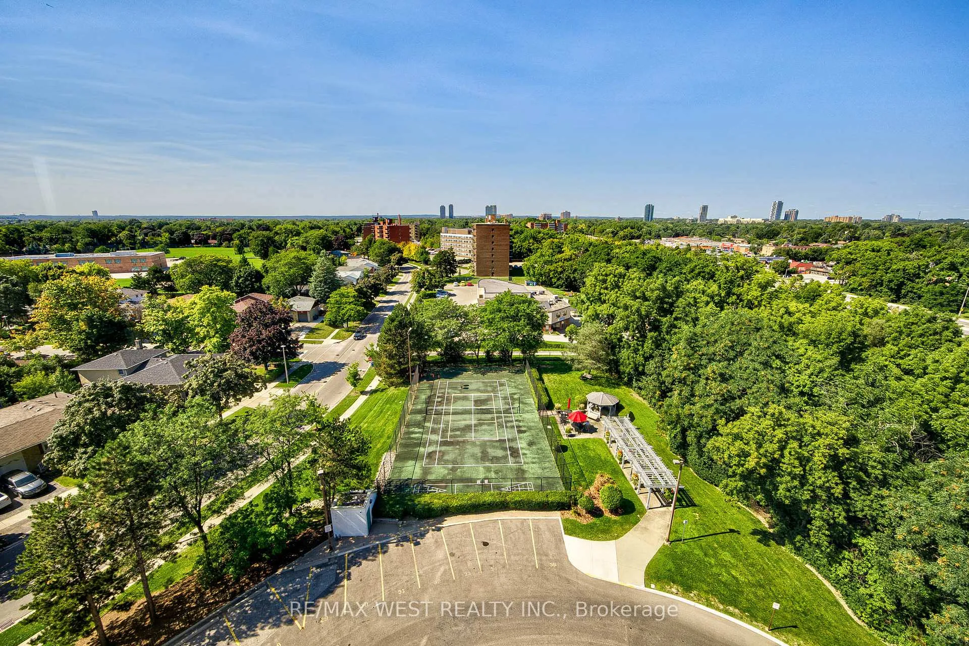 Photo 37 of Unit #1009, 310 Mill Street S, Brampton, Brampton South — HOMEH