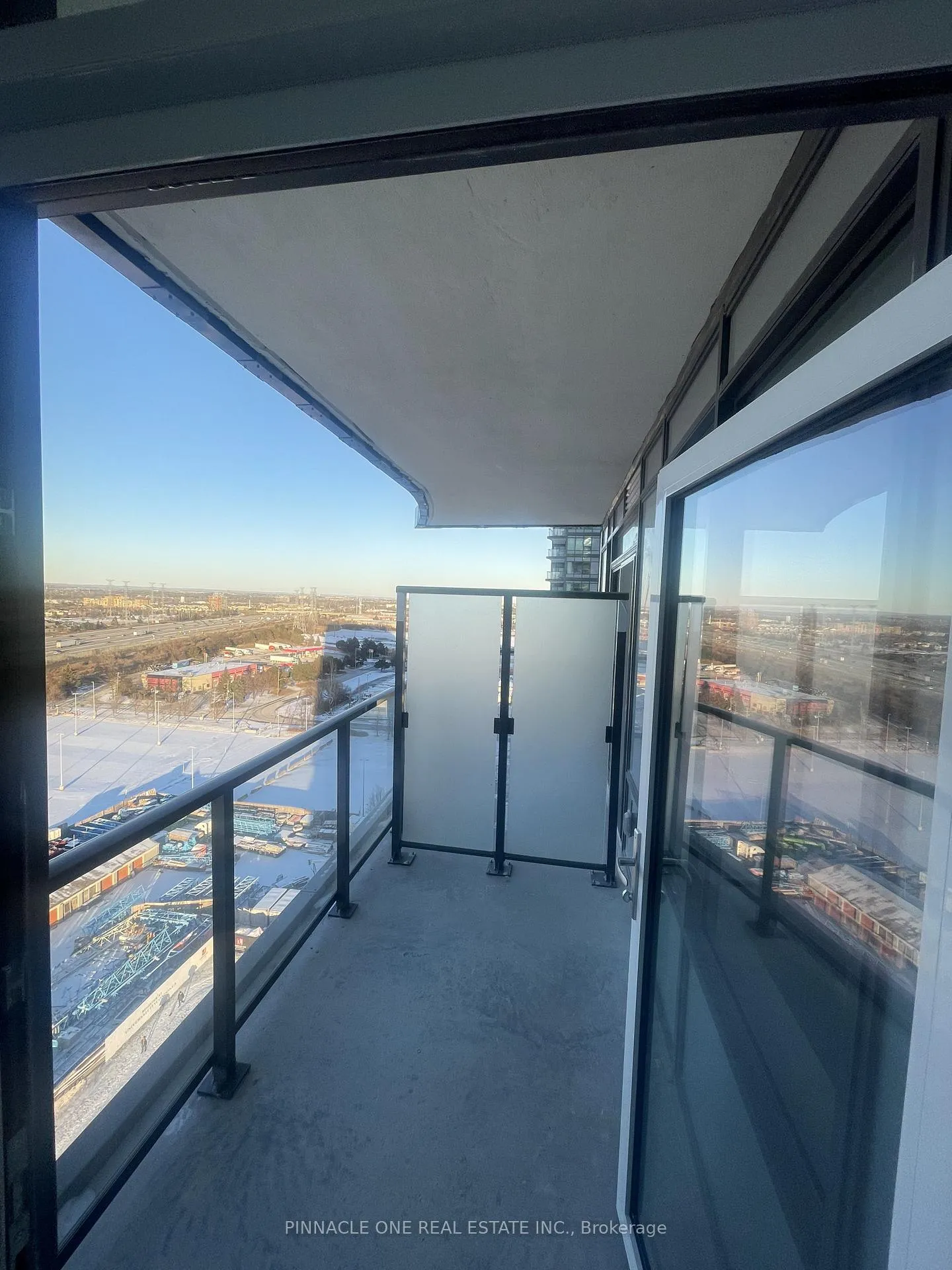 Photo 15 of Unit 1709, 1435 Celebration Drive, Pickering, Bay Ridges — HOMEH
