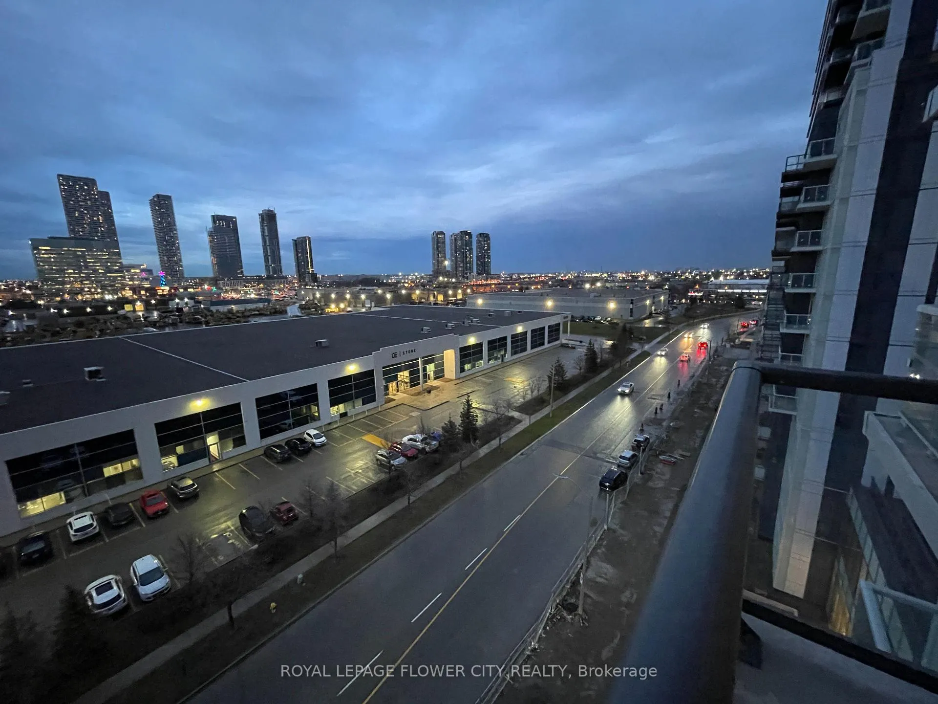 Photo 20 of Unit 801, 10 Honeycrisp Crescent, Vaughan, Vaughan Corporate Centre — HOMEH