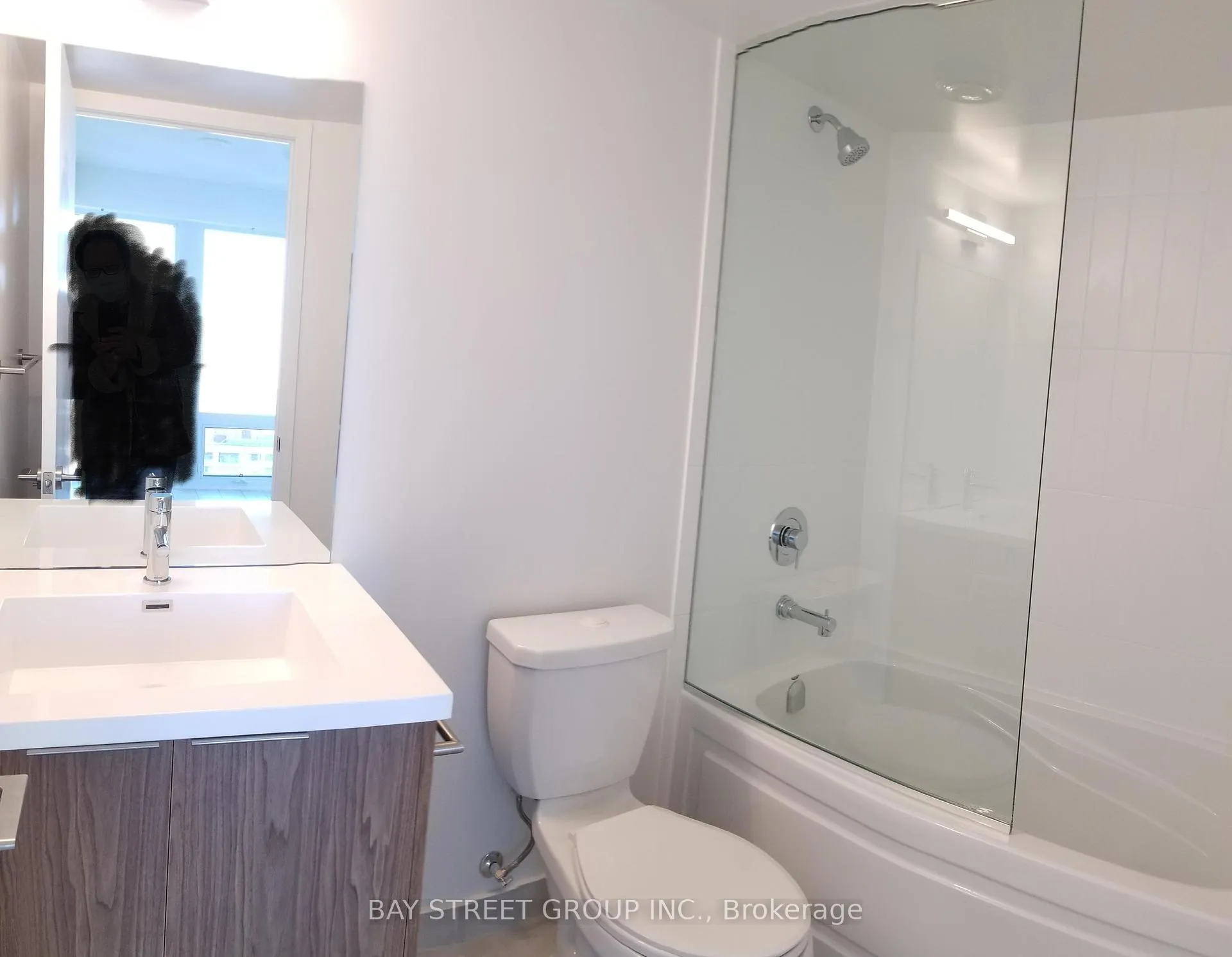 Photo 10 of Unit 2111, 60 Shuter Street, Toronto, Church-Yonge Corridor — HOMEH