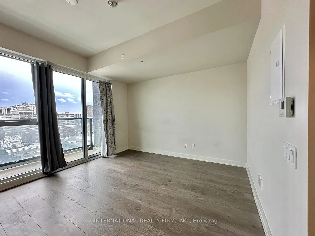 Photo 3 of Unit 709, 2 Sonic Way, Toronto, Flemingdon Park — HOMEH