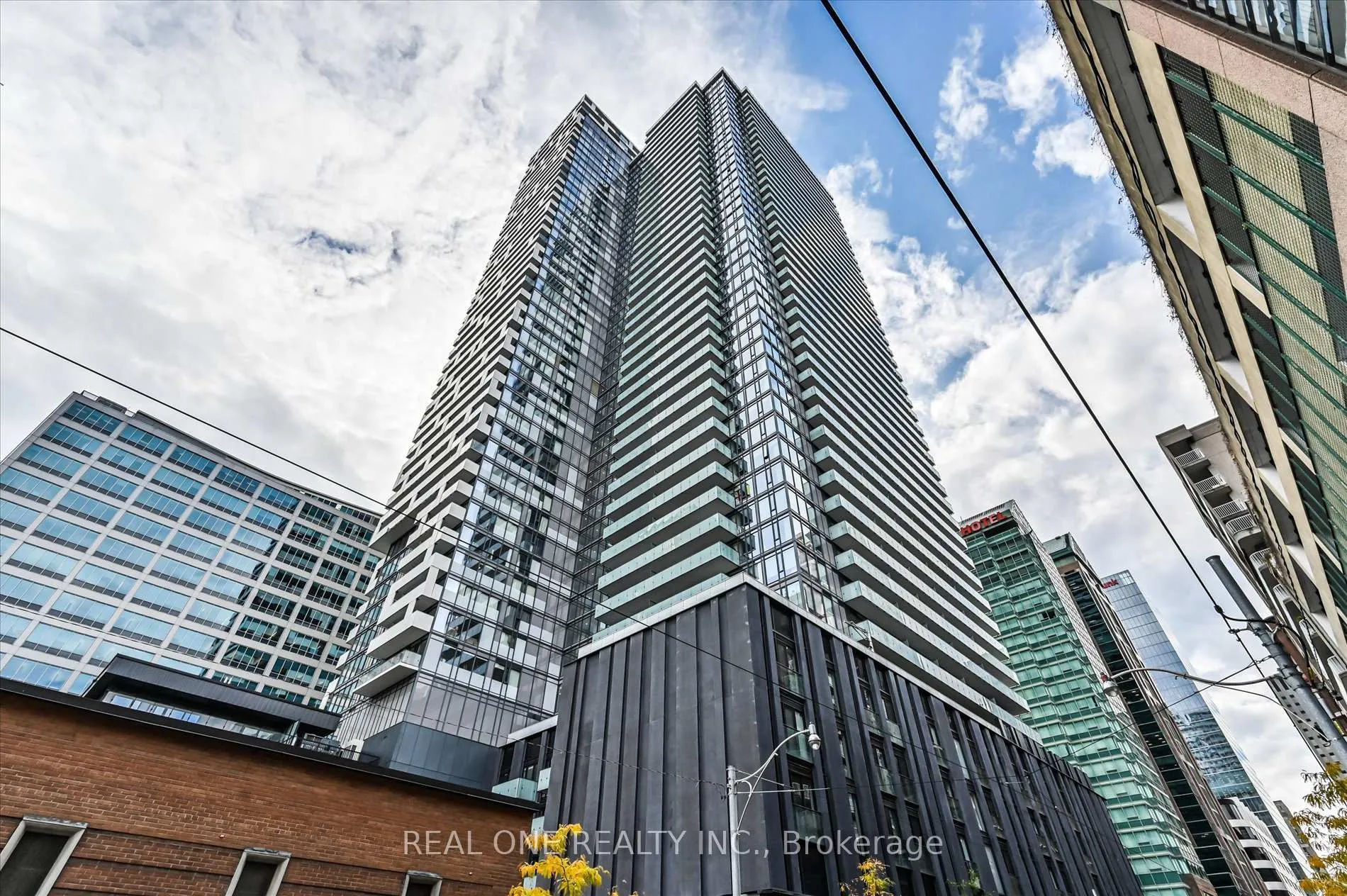 Photo 2 of Unit 204, 25 Richmond Street E, Toronto, Church-Yonge Corridor — HOMEH