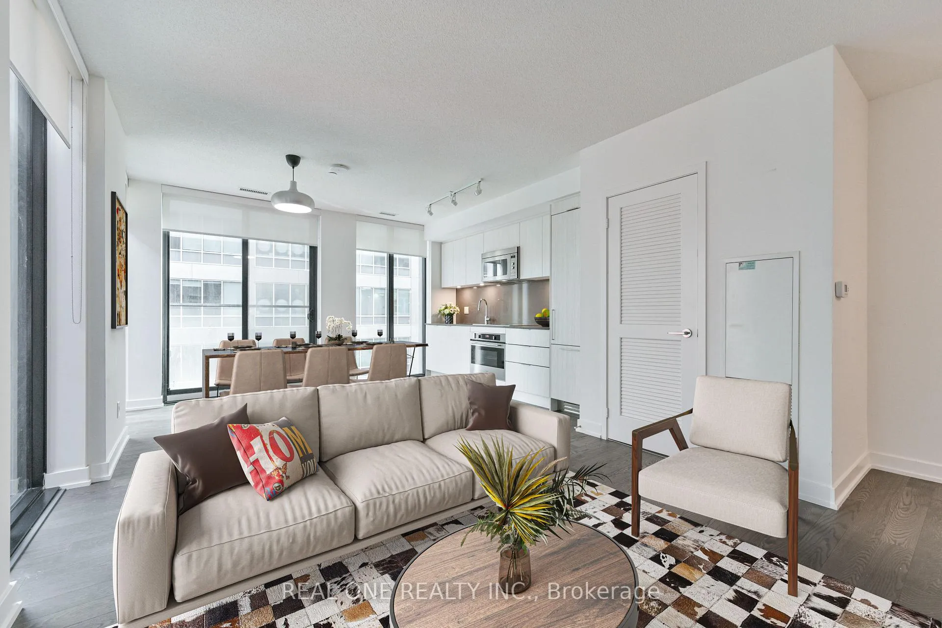 Photo 8 of Unit 204, 25 Richmond Street E, Toronto, Church-Yonge Corridor — HOMEH