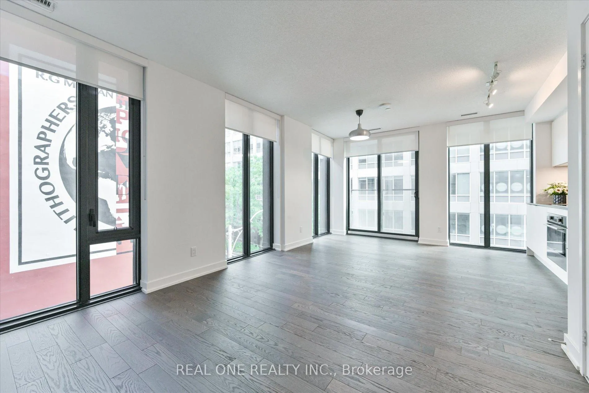 Photo 10 of Unit 204, 25 Richmond Street E, Toronto, Church-Yonge Corridor — HOMEH