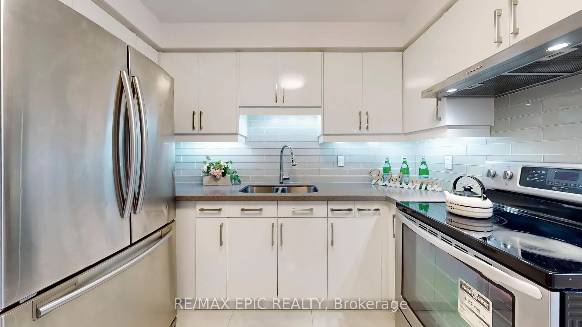 Photo 4 of Unit 100, 275 Broadview Avenue, Toronto, South Riverdale — HOMEH