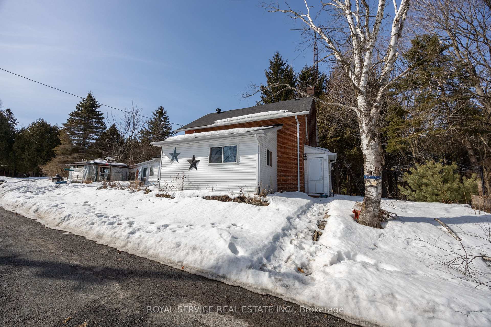 Photo 7 of 1539 Larmer Line, Cavan Monaghan, Cavan Twp — HOMEH