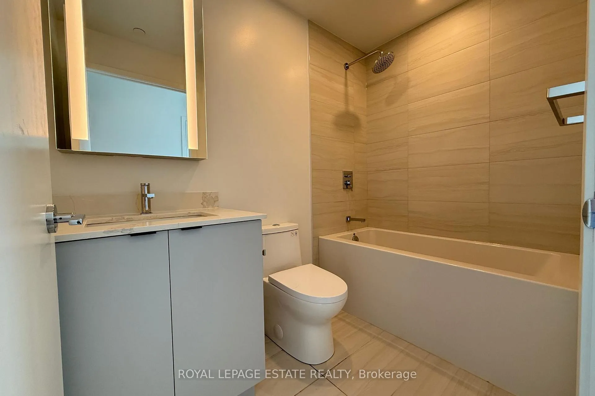 Photo 9 of Unit 1305, 285 Dufferin Street, Toronto, South Parkdale — HOMEH