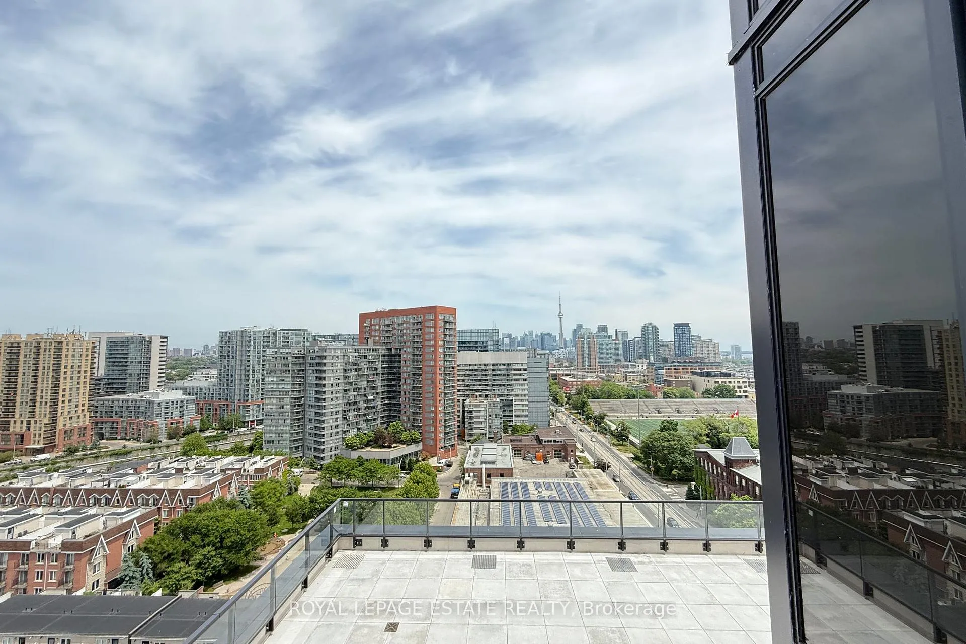 Photo 24 of Unit 1305, 285 Dufferin Street, Toronto, South Parkdale — HOMEH