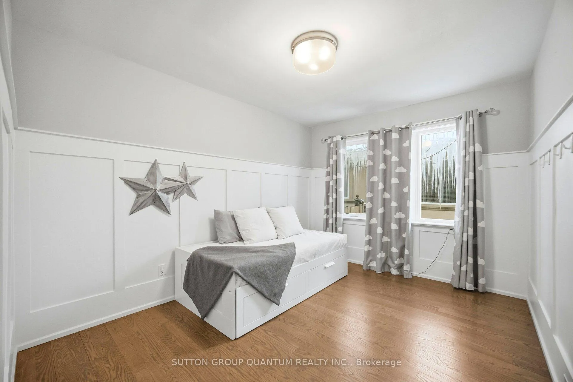 Photo 23 of 133 Mineola Road E, Mississauga, Mineola — HOMEH