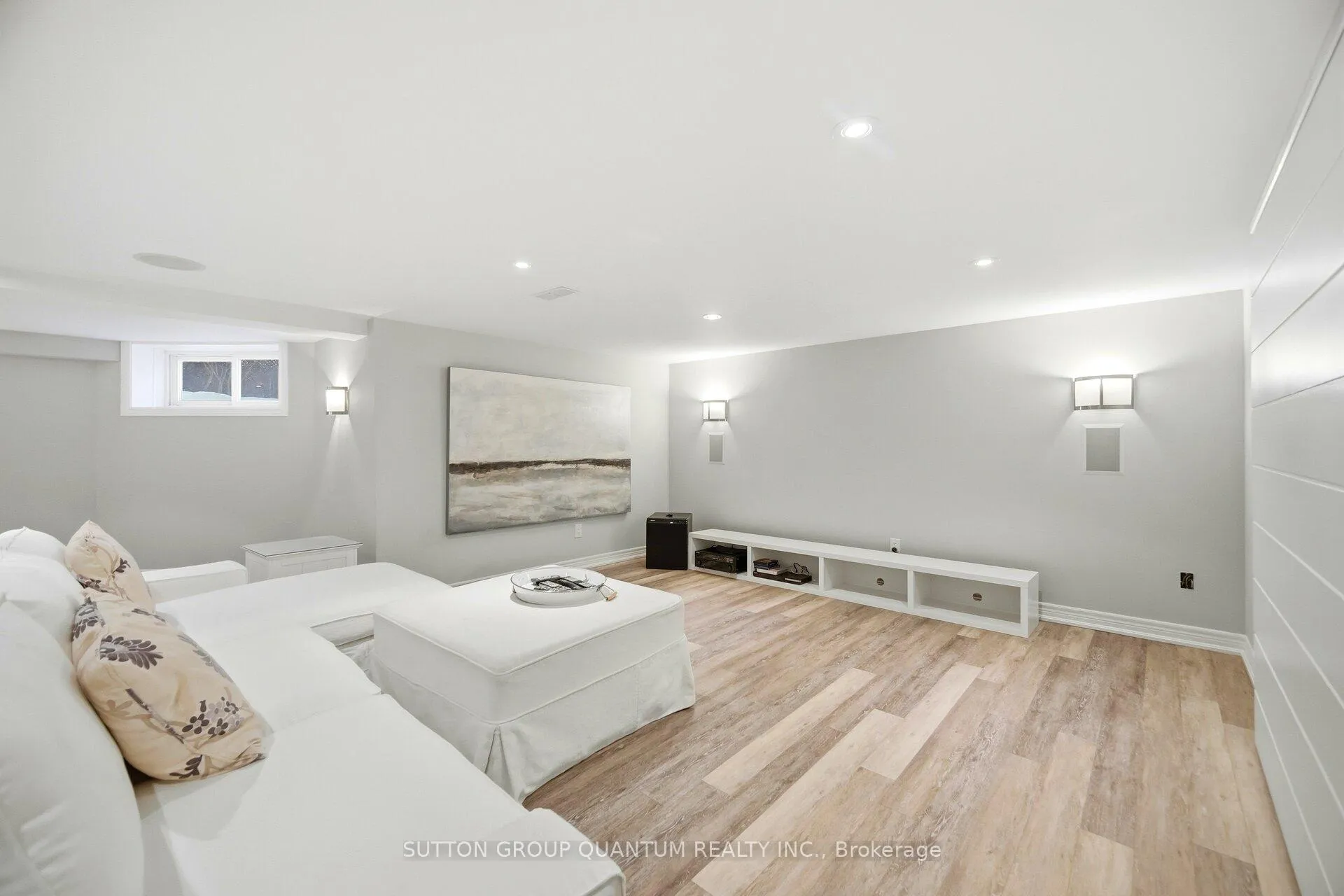 Photo 33 of 133 Mineola Road E, Mississauga, Mineola — HOMEH