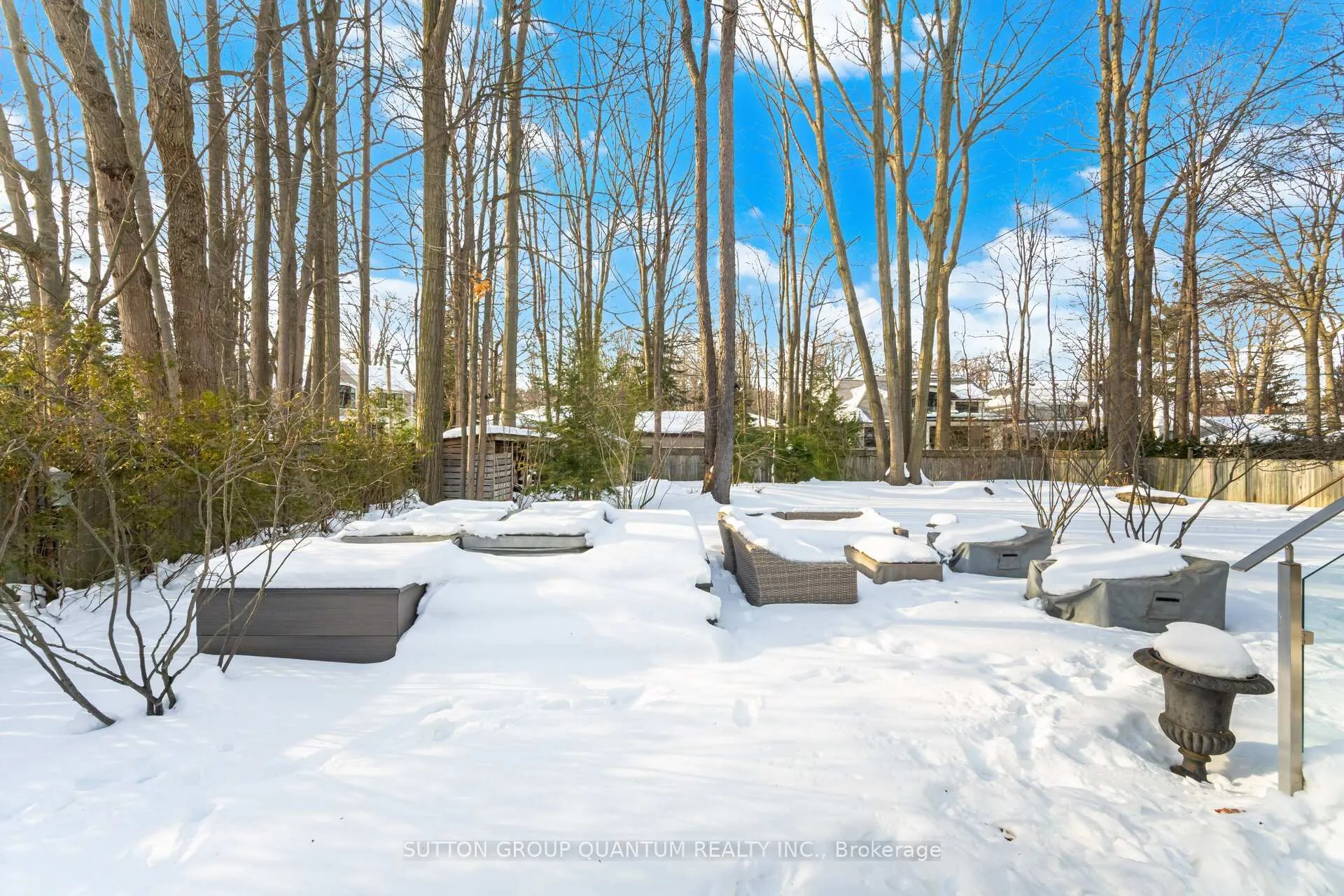 Photo 41 of 133 Mineola Road E, Mississauga, Mineola — HOMEH