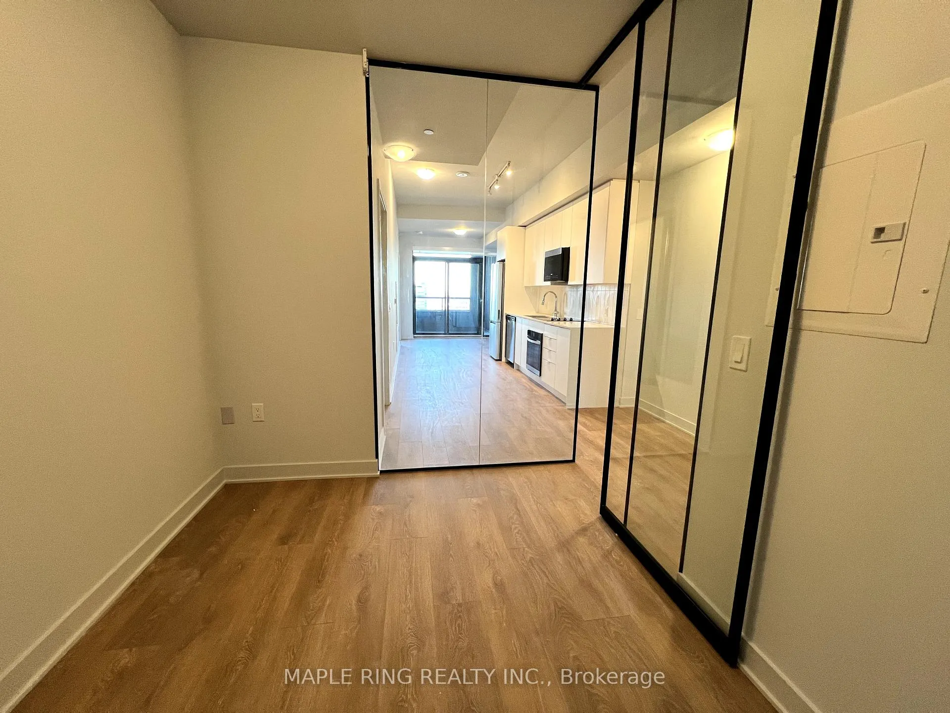 Photo 4 of Unit 1901, 2920 Highway 7 Road, Vaughan, Concord — HOMEH