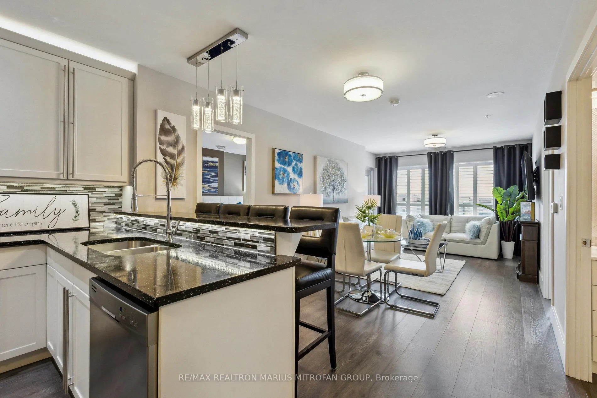 Photo 9 of Unit 613, 1 Victoria Street S, Kitchener — HOMEH