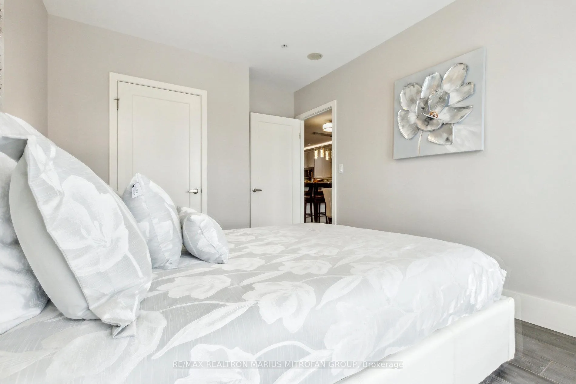 Photo 29 of Unit 613, 1 Victoria Street S, Kitchener — HOMEH