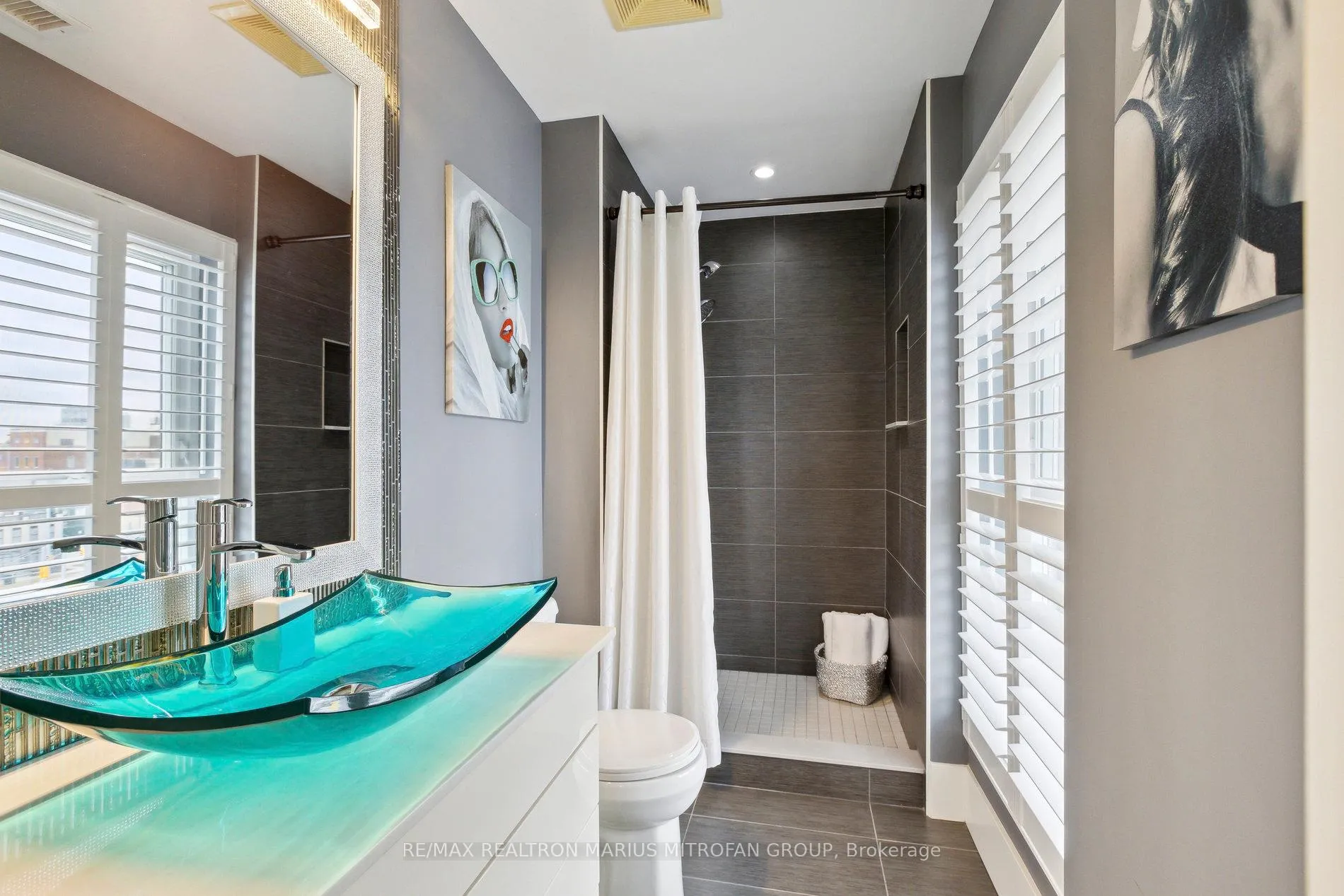 Photo 36 of Unit 613, 1 Victoria Street S, Kitchener — HOMEH