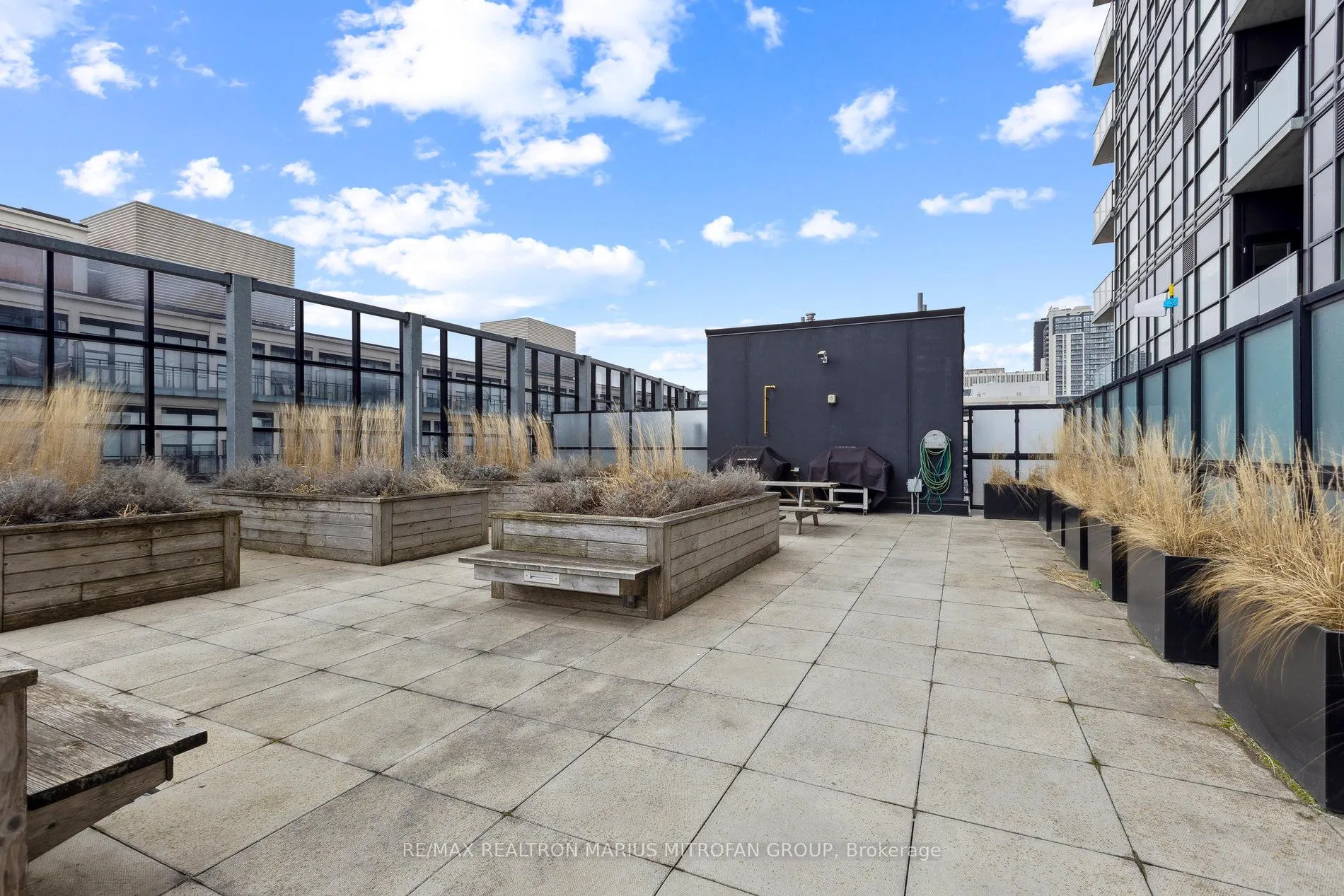 Photo 42 of Unit 613, 1 Victoria Street S, Kitchener — HOMEH