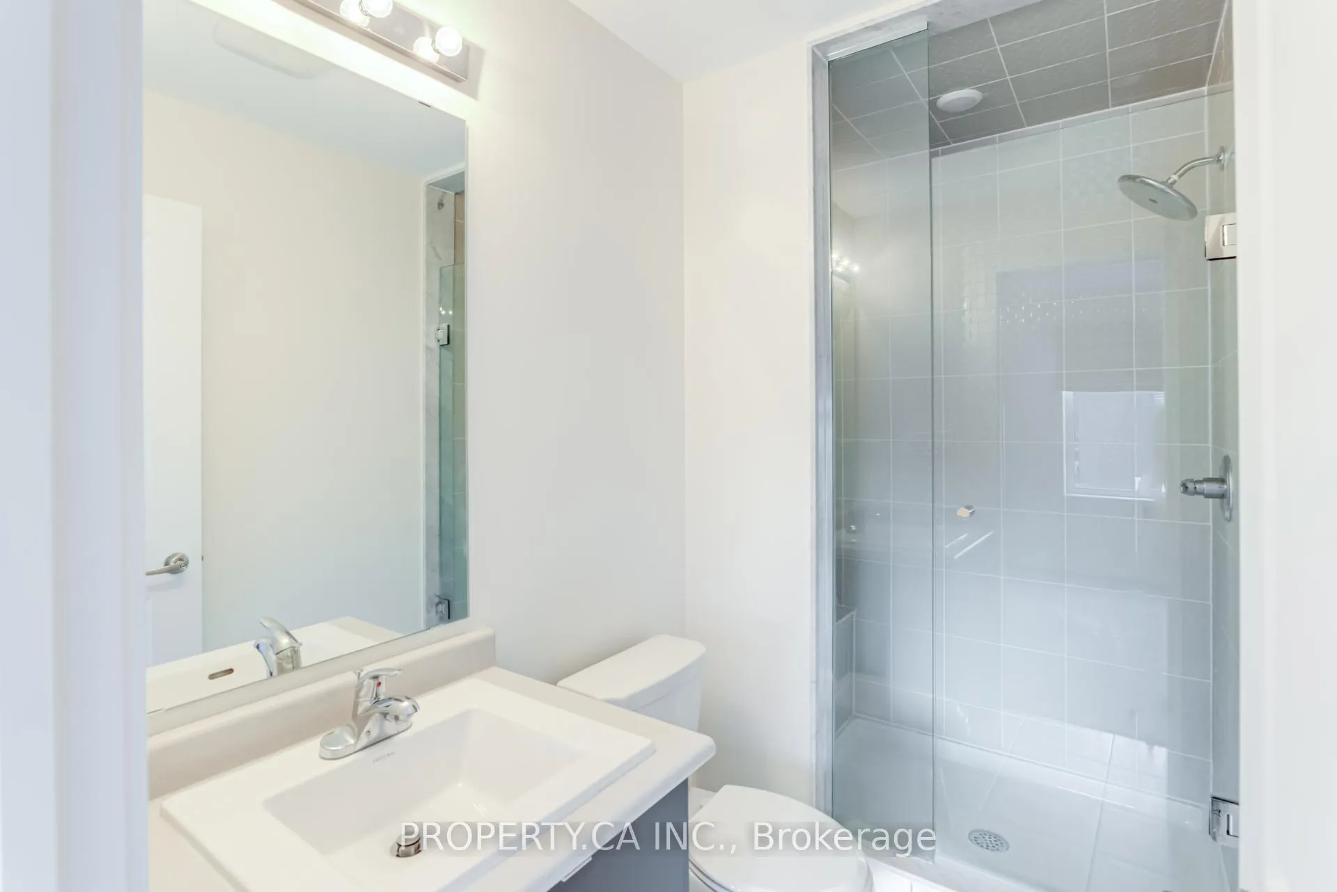 Photo 26 of Unit 304, 2550 Castlegate Crossing, Pickering, Duffin Heights — HOMEH