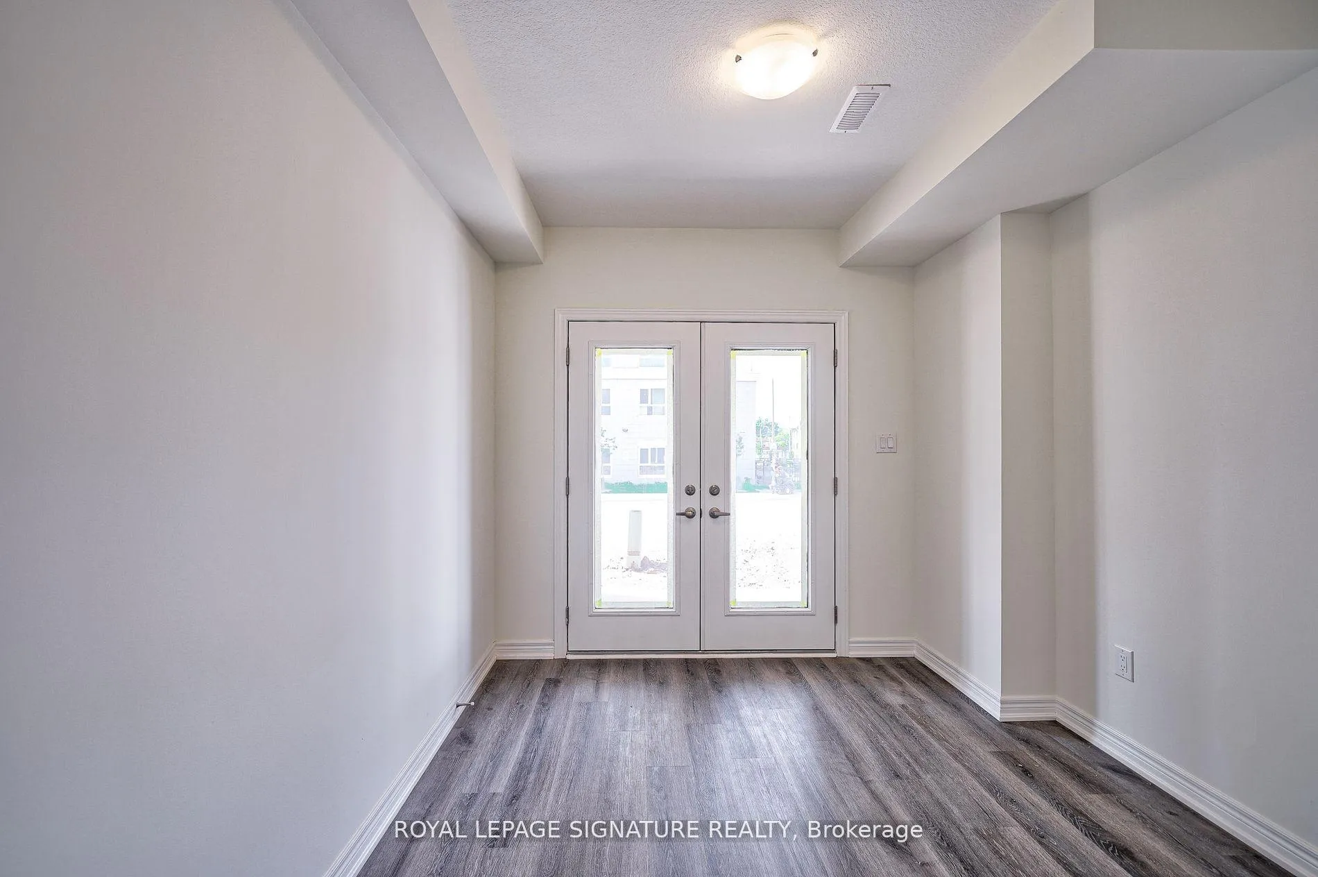 Photo 2 of Unit 125, 5 Roxanne Drive, Hamilton, McQuesten — HOMEH