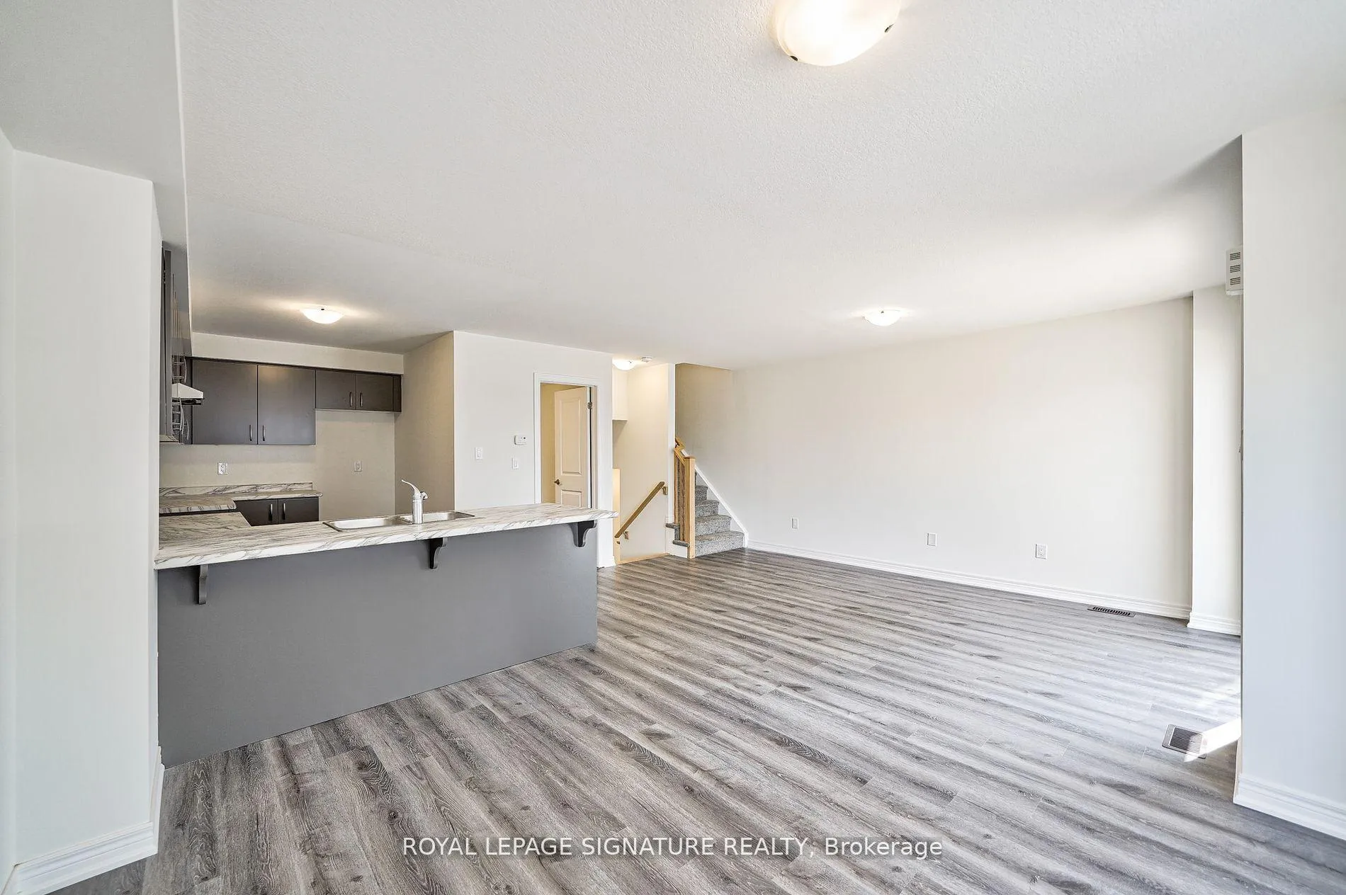 Photo 10 of Unit 125, 5 Roxanne Drive, Hamilton, McQuesten — HOMEH