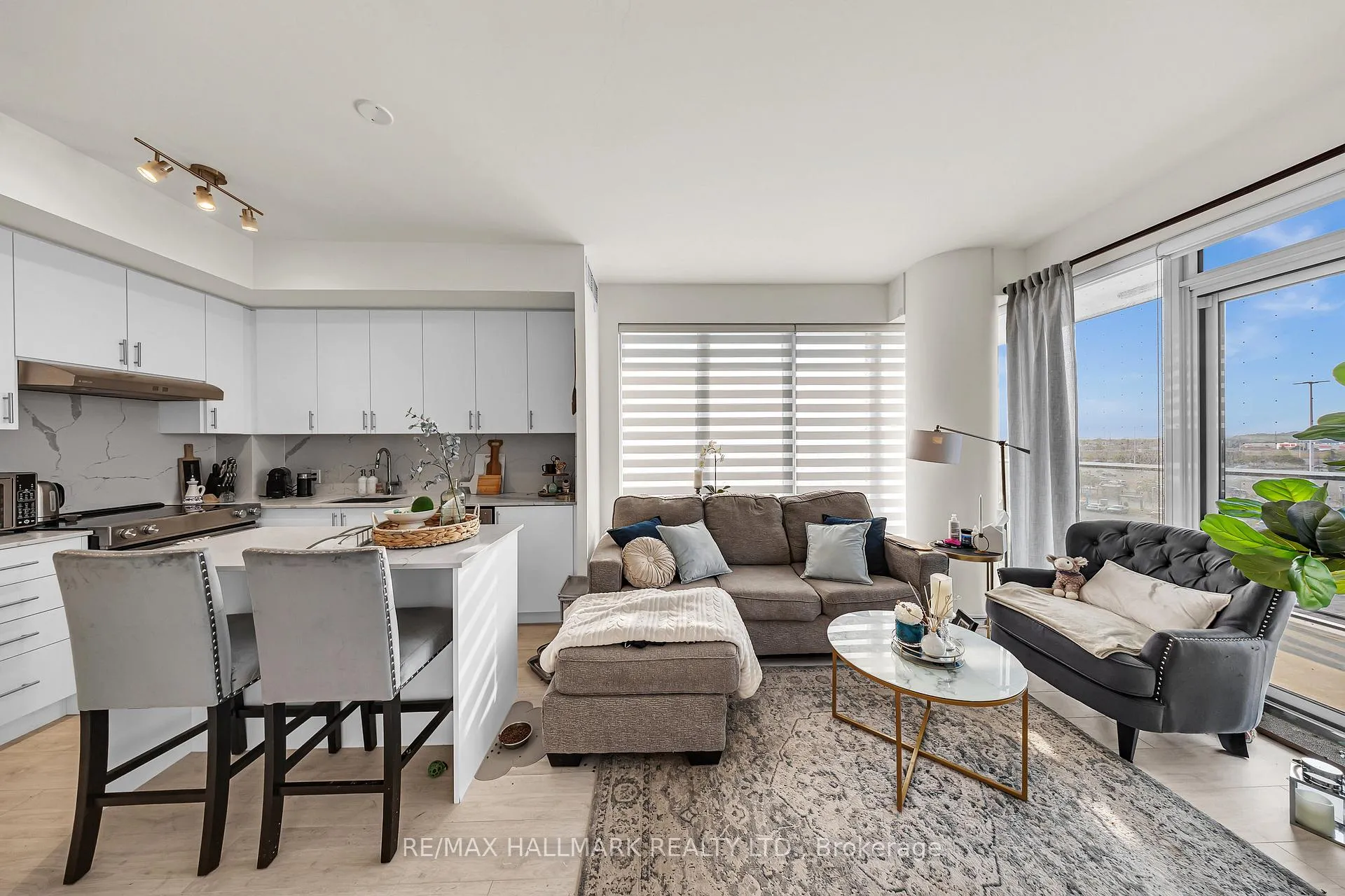 Photo 14 of Unit 427, 9000 Jane Street, Vaughan, Vellore Village — HOMEH