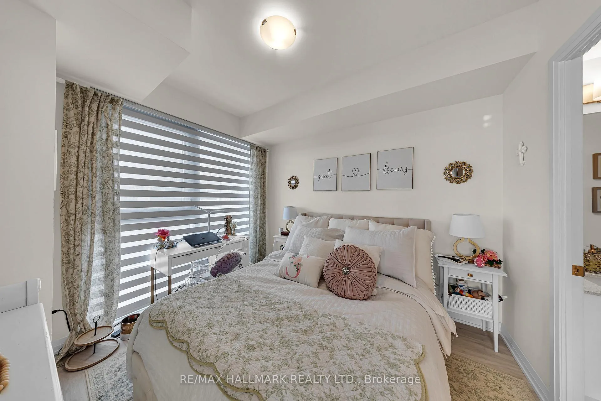Photo 18 of Unit 427, 9000 Jane Street, Vaughan, Vellore Village — HOMEH