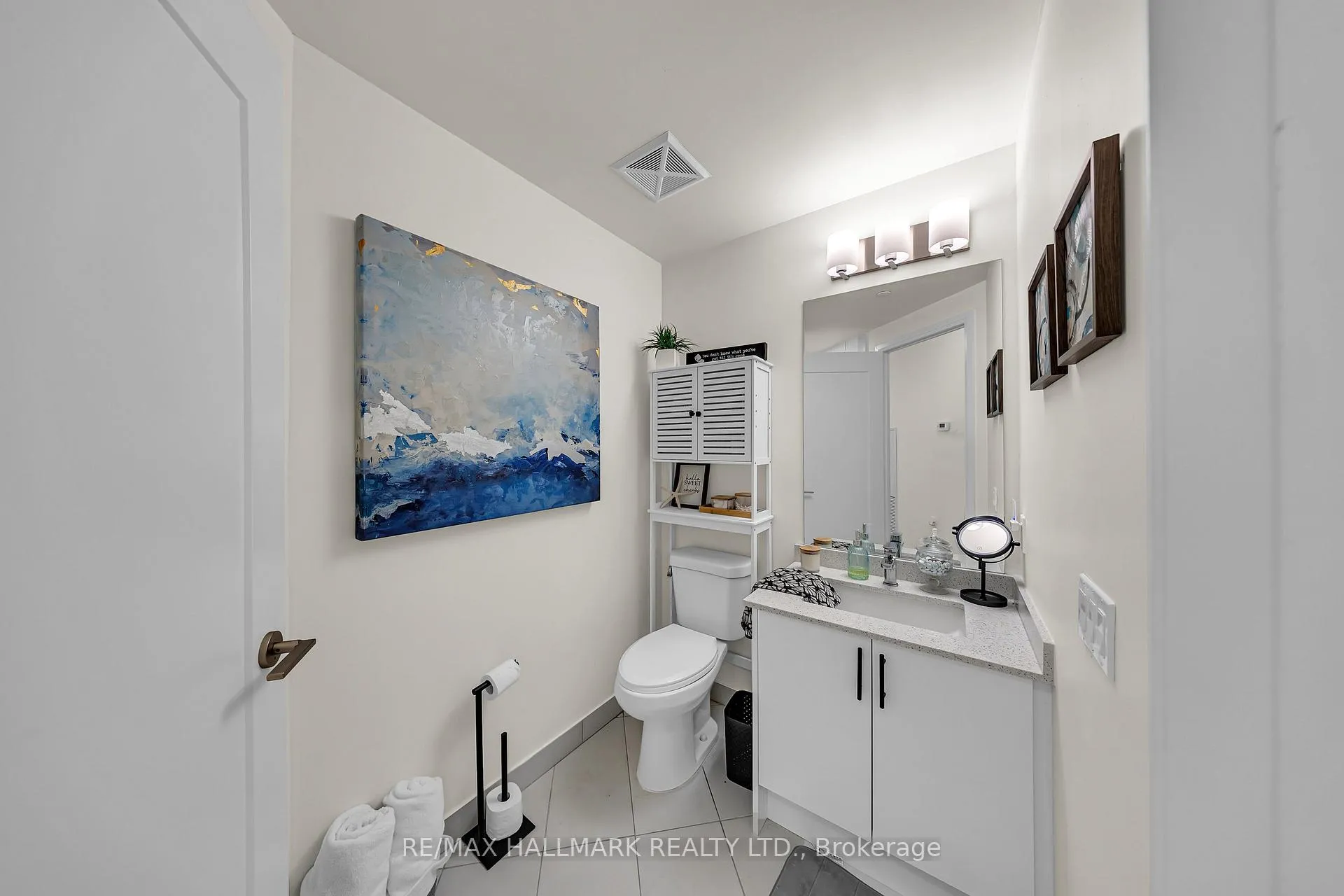 Photo 21 of Unit 427, 9000 Jane Street, Vaughan, Vellore Village — HOMEH