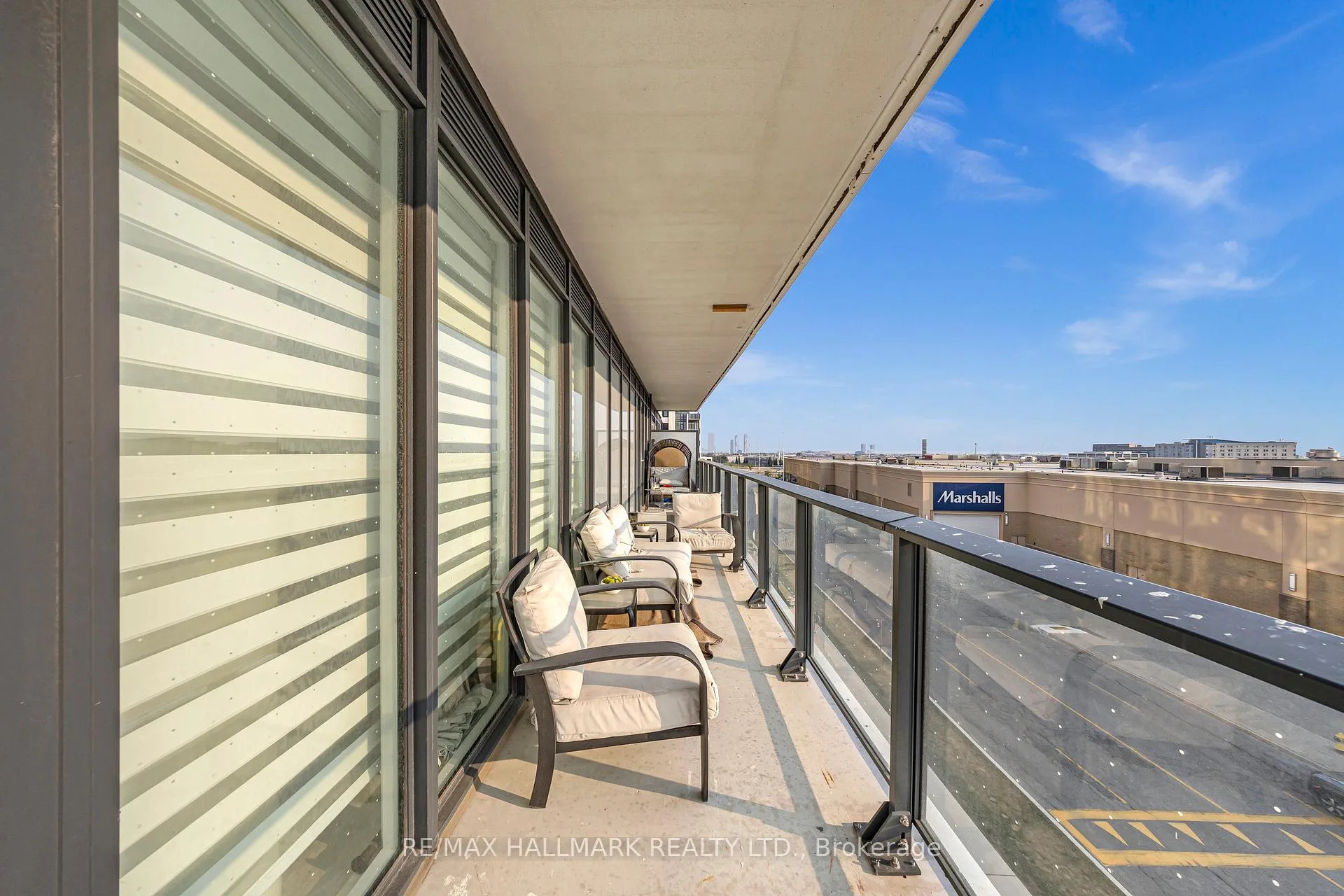 Photo 26 of Unit 427, 9000 Jane Street, Vaughan, Vellore Village — HOMEH