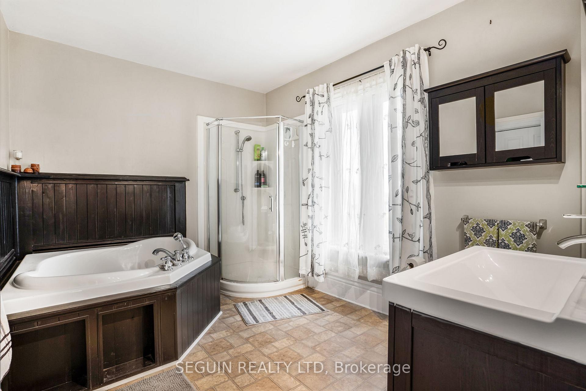 Photo 22 of 30 Fraser Street, Champlain, Vankleek Hill — HOMEH