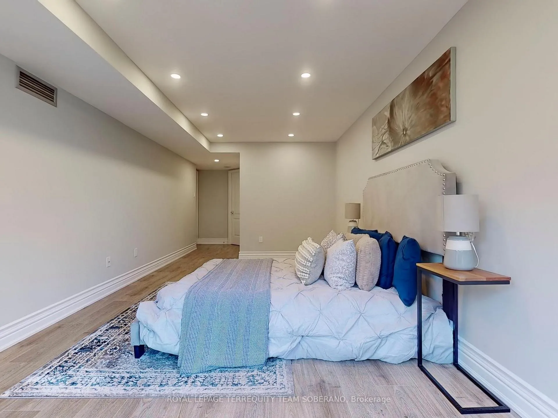 Photo 24 of Unit 312, 7 Townsgate Drive, Vaughan, Crestwood-Springfarm-Yorkhill — HOMEH