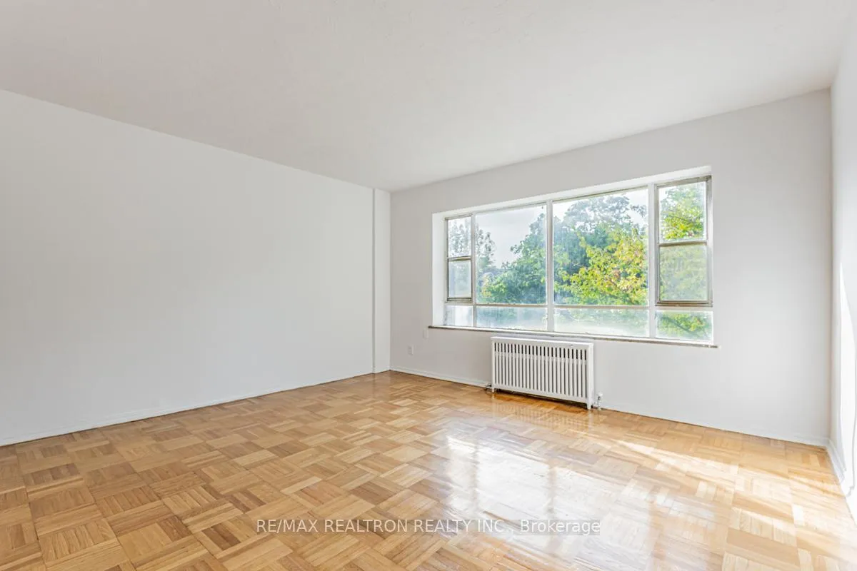 Photo 3 of Unit 106, 156 Kingston Road, Toronto, Woodbine Corridor — HOMEH