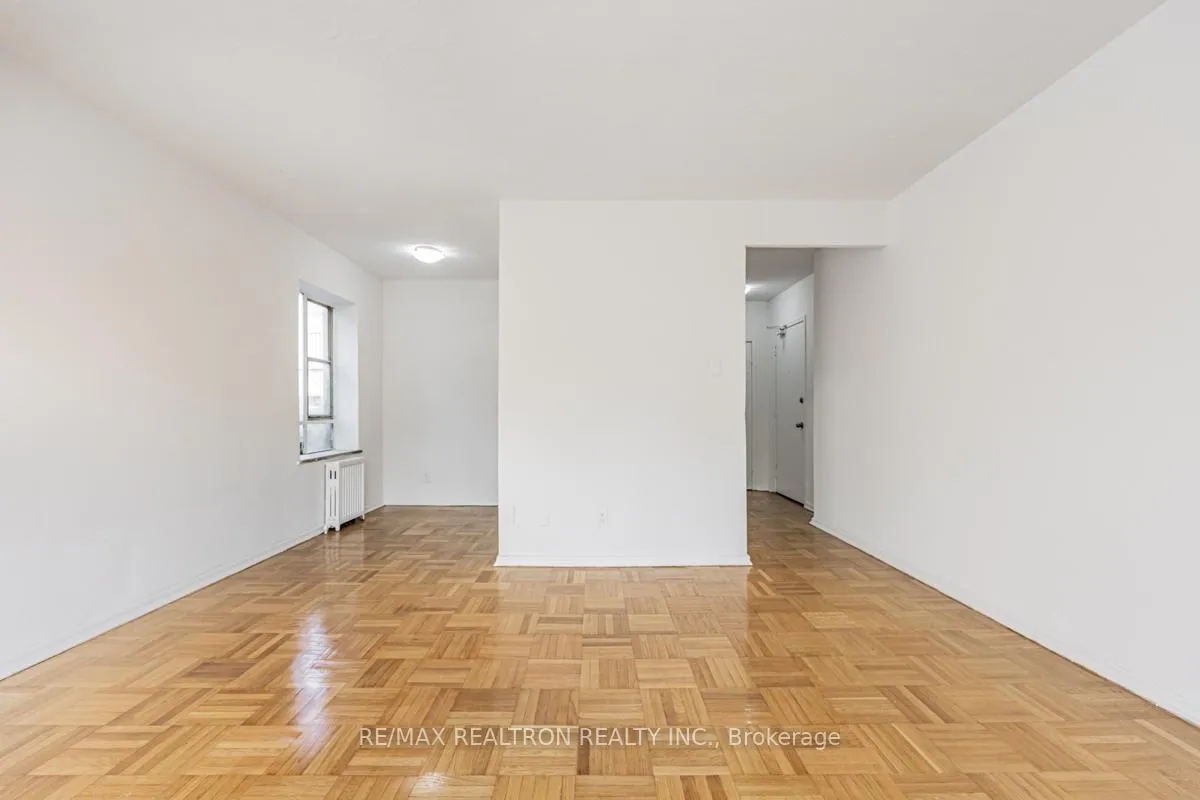 Photo 6 of Unit 106, 156 Kingston Road, Toronto, Woodbine Corridor — HOMEH