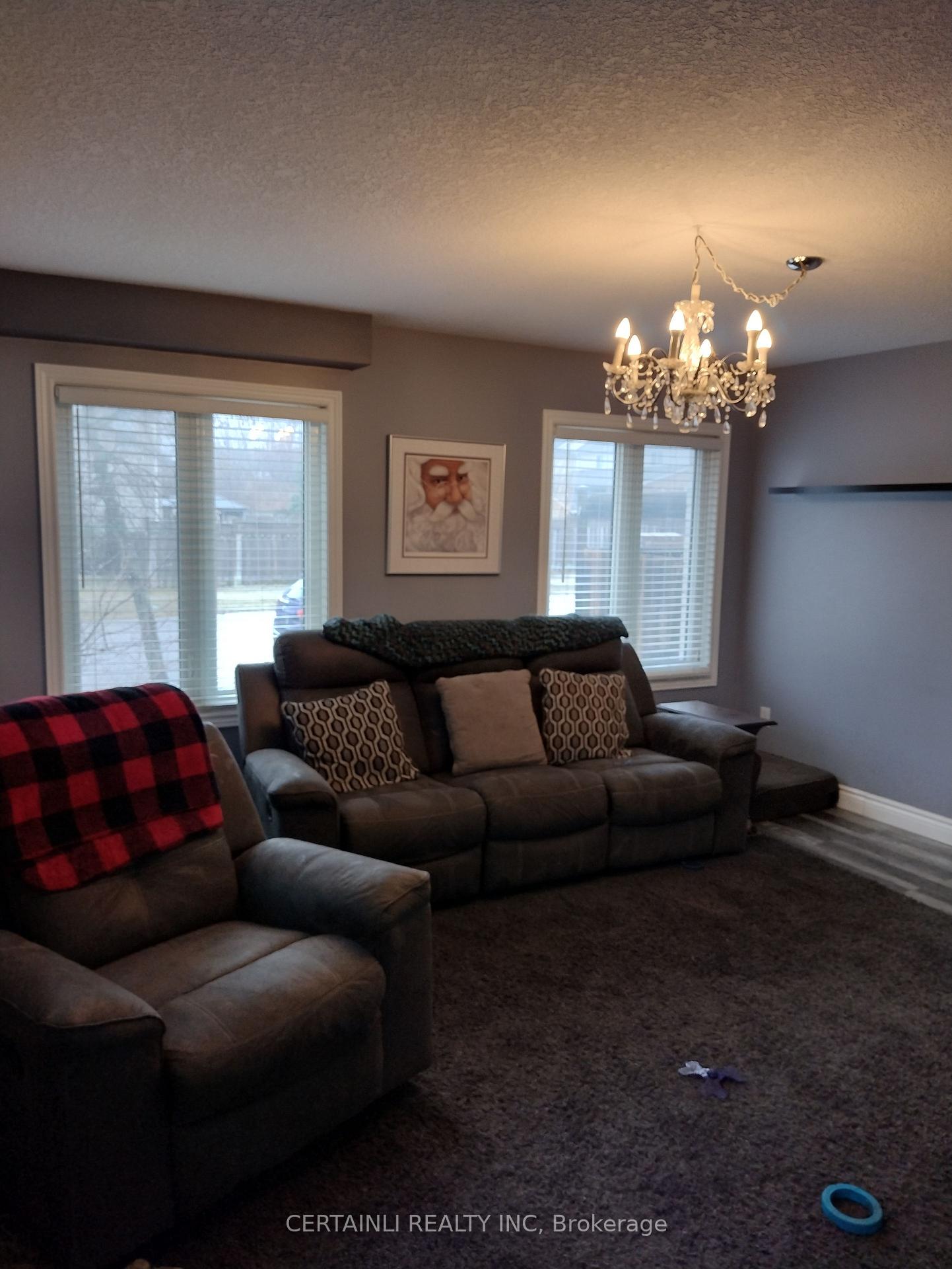 Photo 5 of 172 Osborn Avenue N, Brant, Brantford Twp — HOMEH