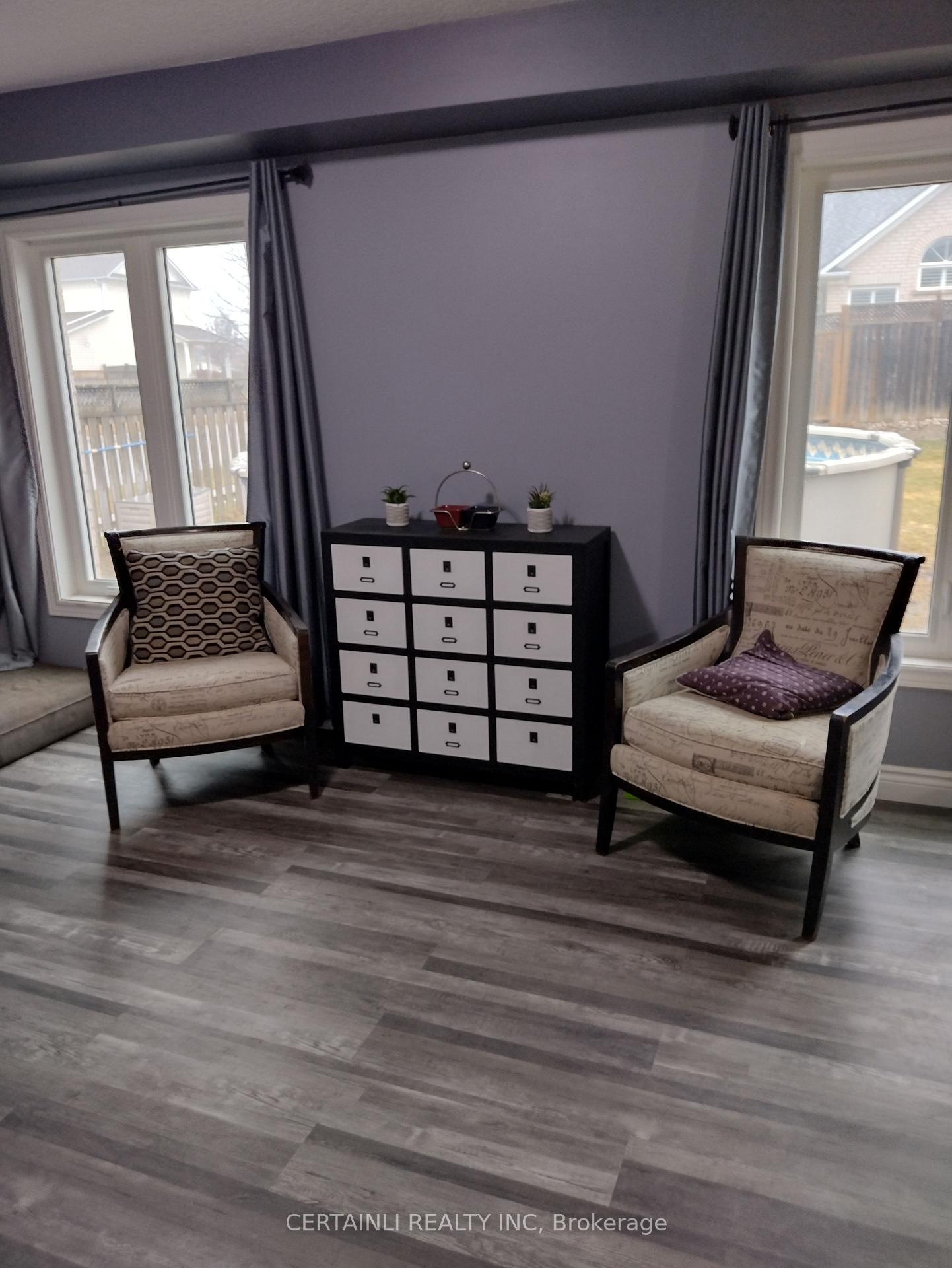 Photo 6 of 172 Osborn Avenue N, Brant, Brantford Twp — HOMEH