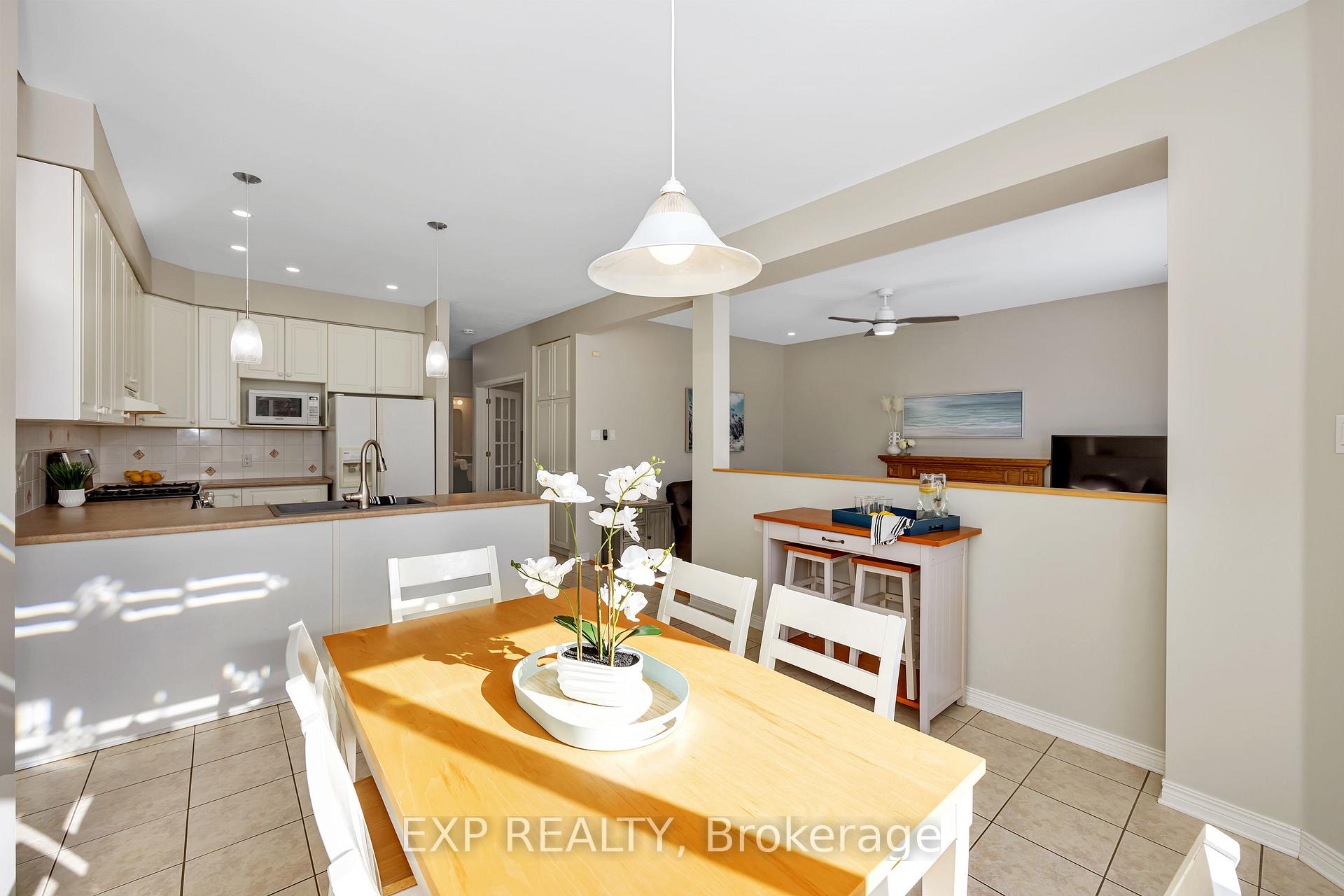 Photo 12 of 3748 Twin Falls Place, Ottawa, Riverside South/Gloucester Glen — HOMEH