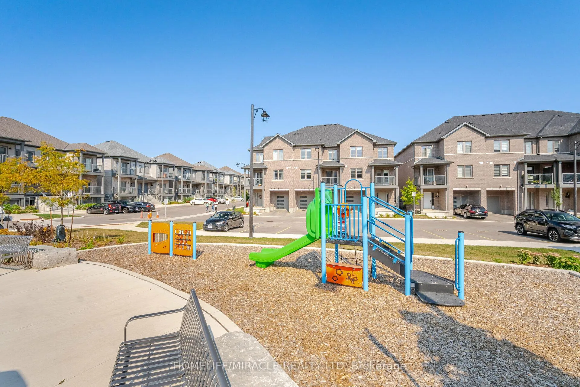 Photo 37 of 229 West oak Trail, Kitchener — HOMEH