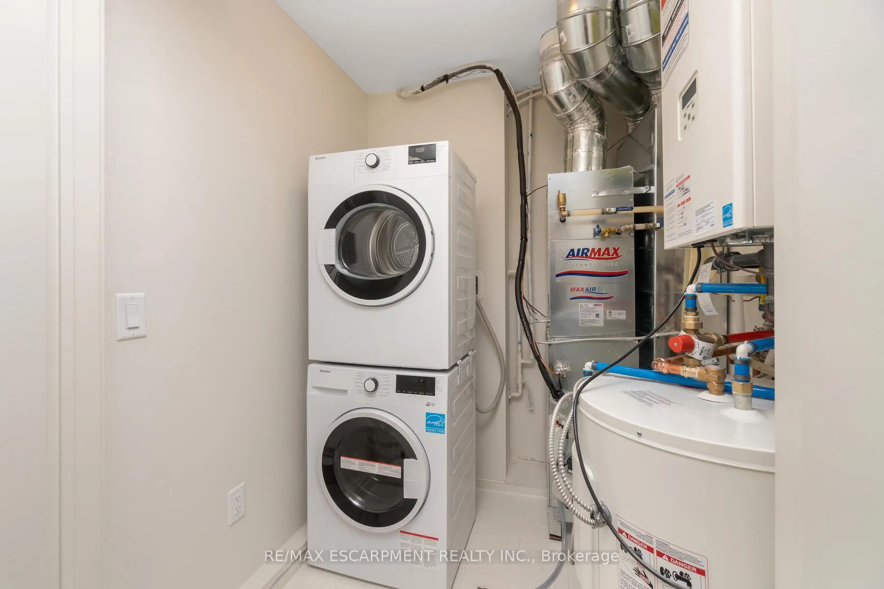 Photo 13 of Unit 210, 62 Sky Harbour Drive, Brampton, Bram West — HOMEH