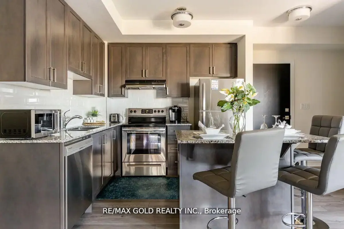 Photo 6 of Unit 414, 200 Lagerfield Drive E, Brampton, Northwest Brampton — HOMEH