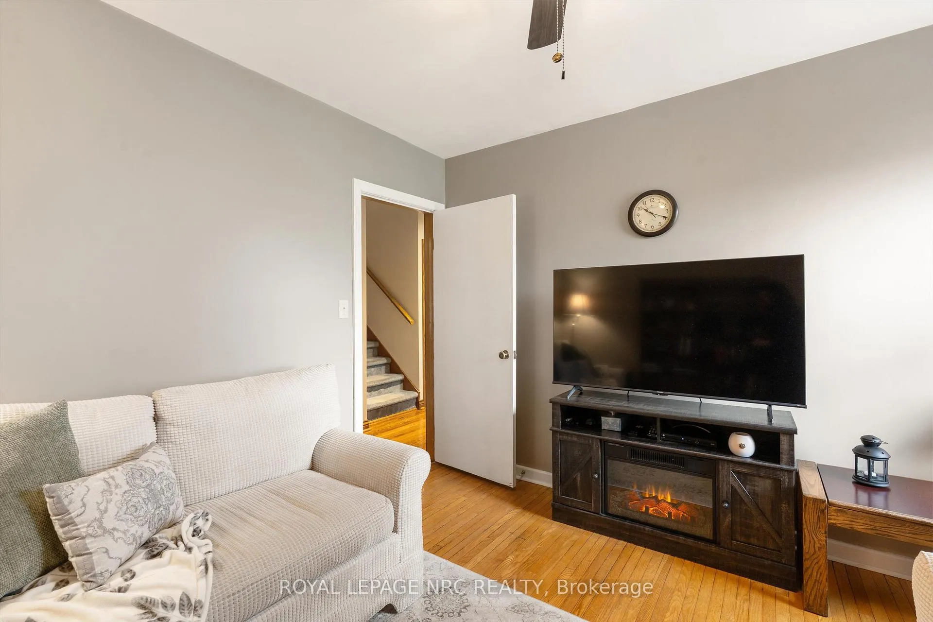 Photo 20 of 4010 Miller Avenue, Lincoln, Lincoln-Jordan/Vineland — HOMEH
