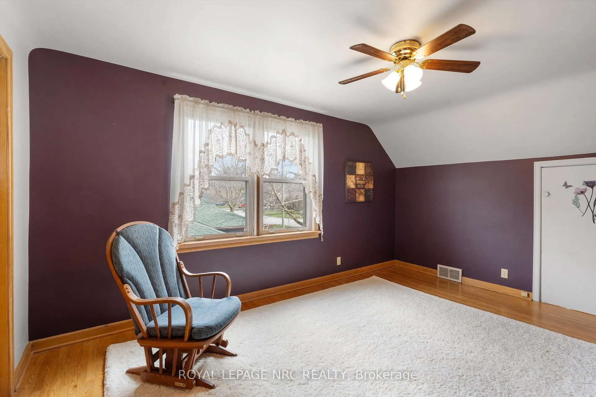 Photo 23 of 4010 Miller Avenue, Lincoln, Lincoln-Jordan/Vineland — HOMEH