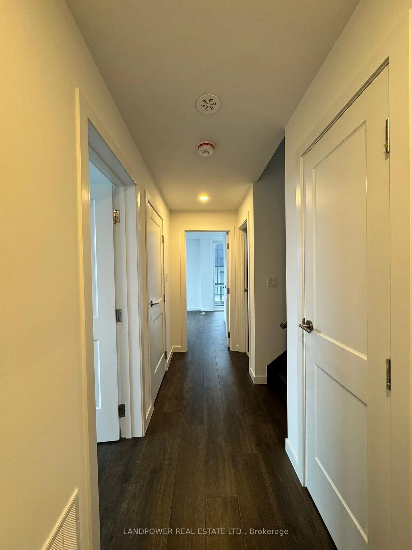 Photo 16 of Unit 2, 117 Marydale Avenue, Markham, Middlefield — HOMEH