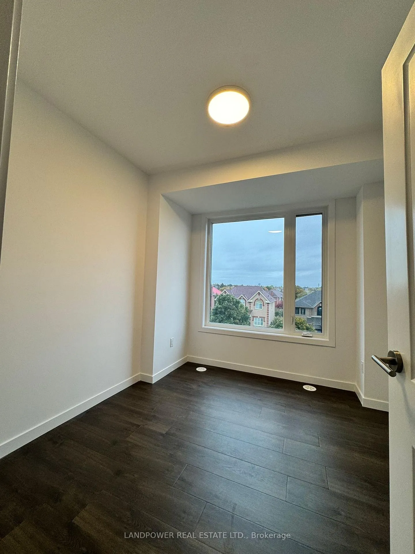 Photo 18 of Unit 2, 117 Marydale Avenue, Markham, Middlefield — HOMEH