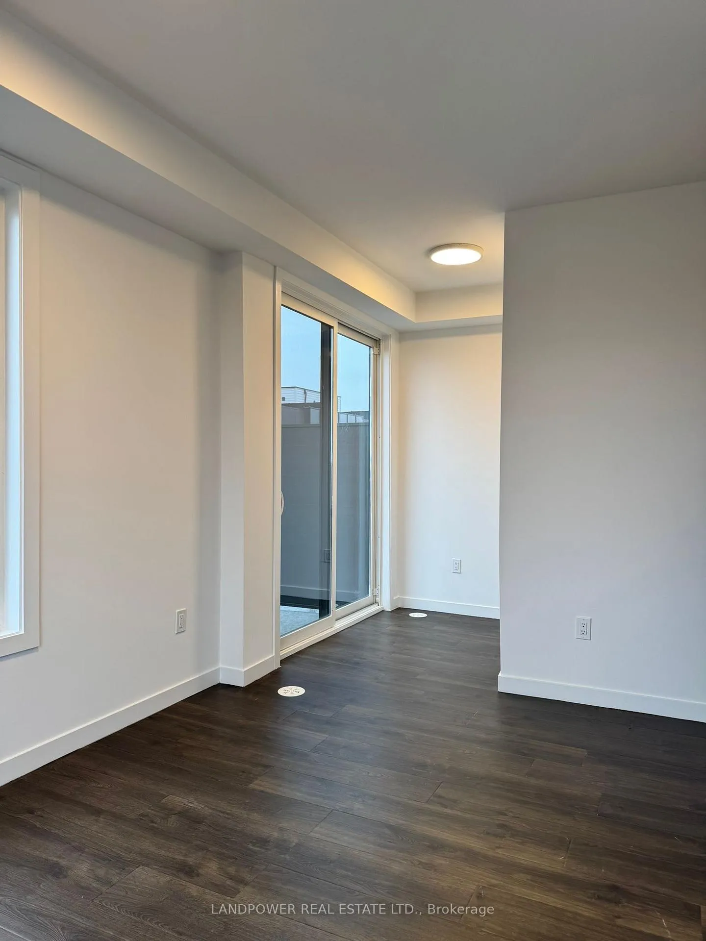 Photo 22 of Unit 2, 117 Marydale Avenue, Markham, Middlefield — HOMEH